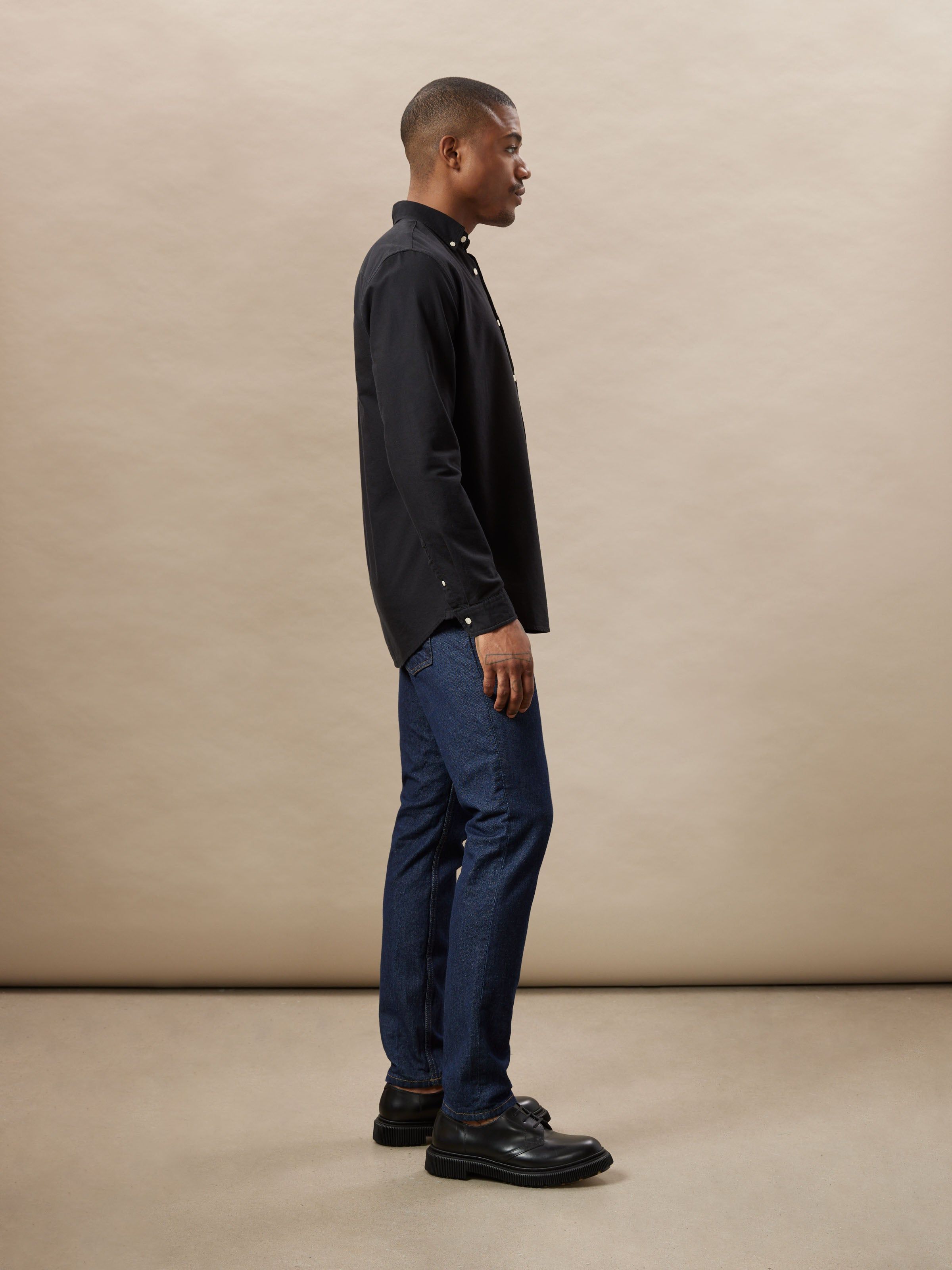 The Jasper Oxford Shirt in Black sold by Frank & Oak product image thumbnail 3