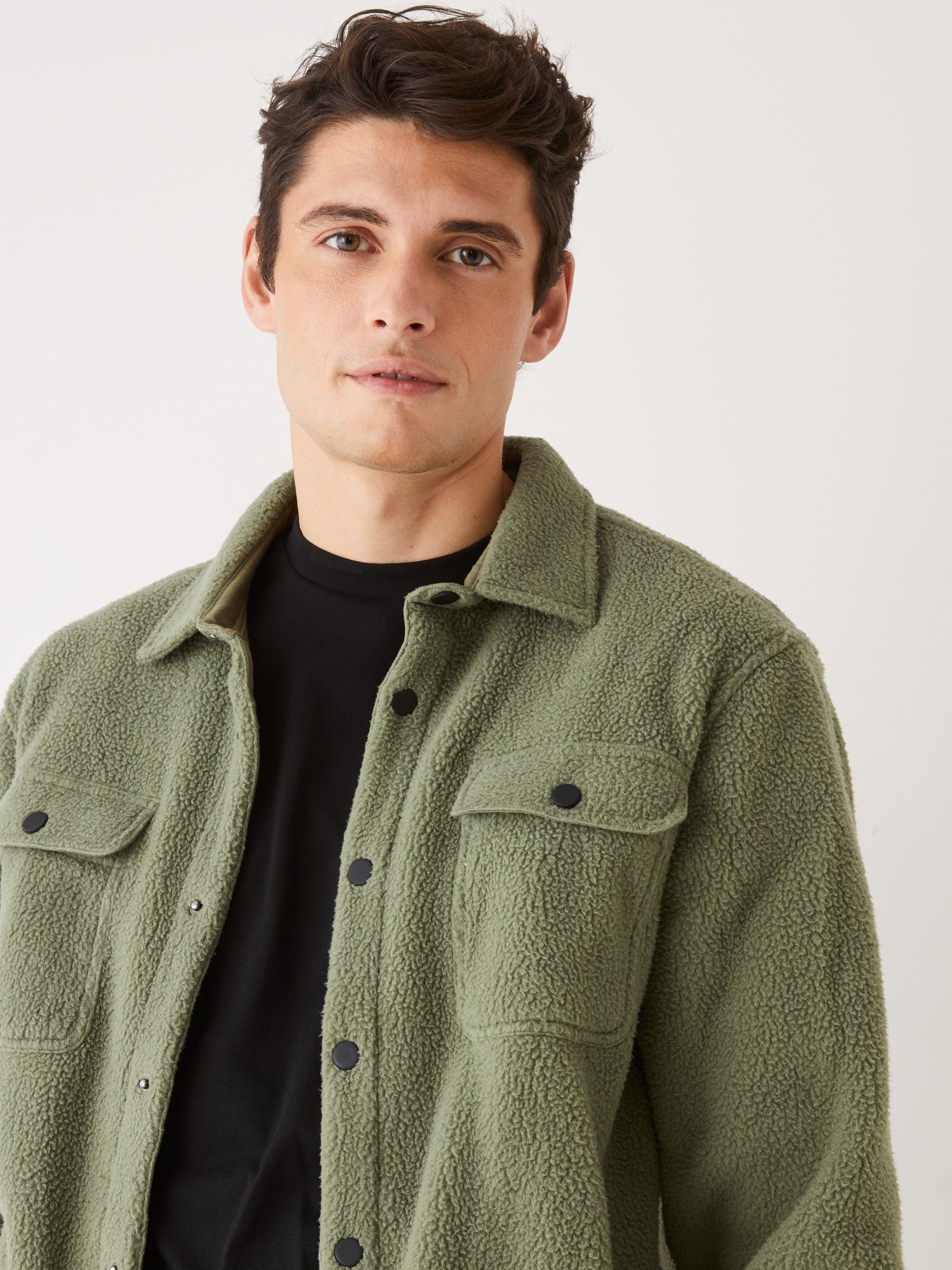 The Polar Fleece Overshirt in Oil Green sold by Frank & Oak product image thumbnail 3