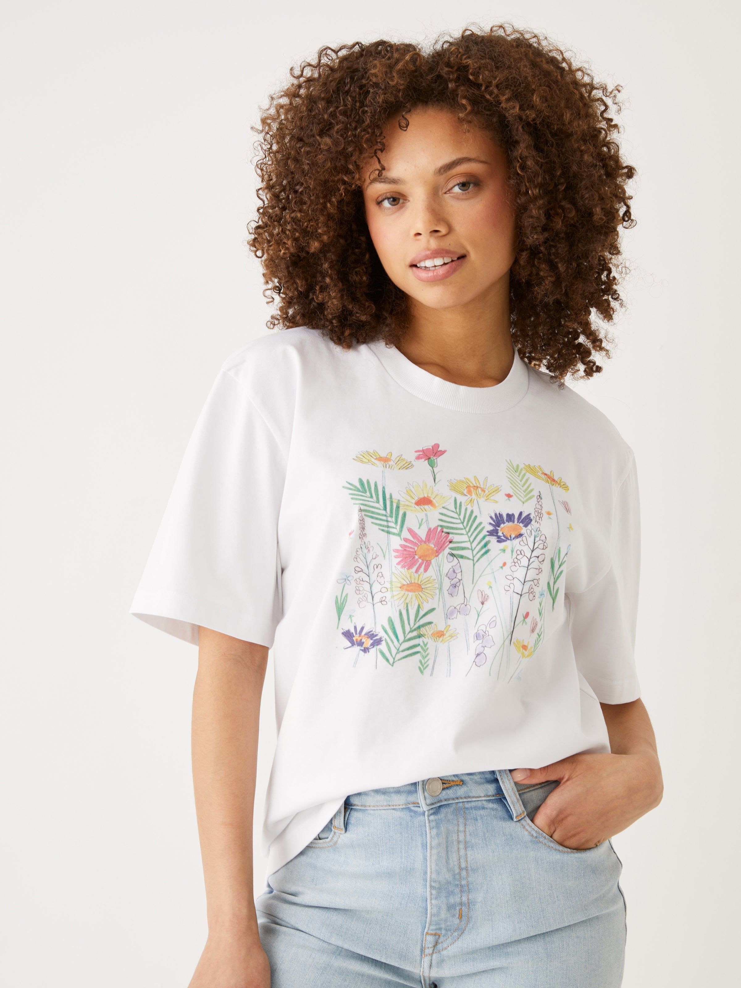 The Oversized Graphic T-Shirt in Bright White sold by Frank & Oak product image thumbnail 2