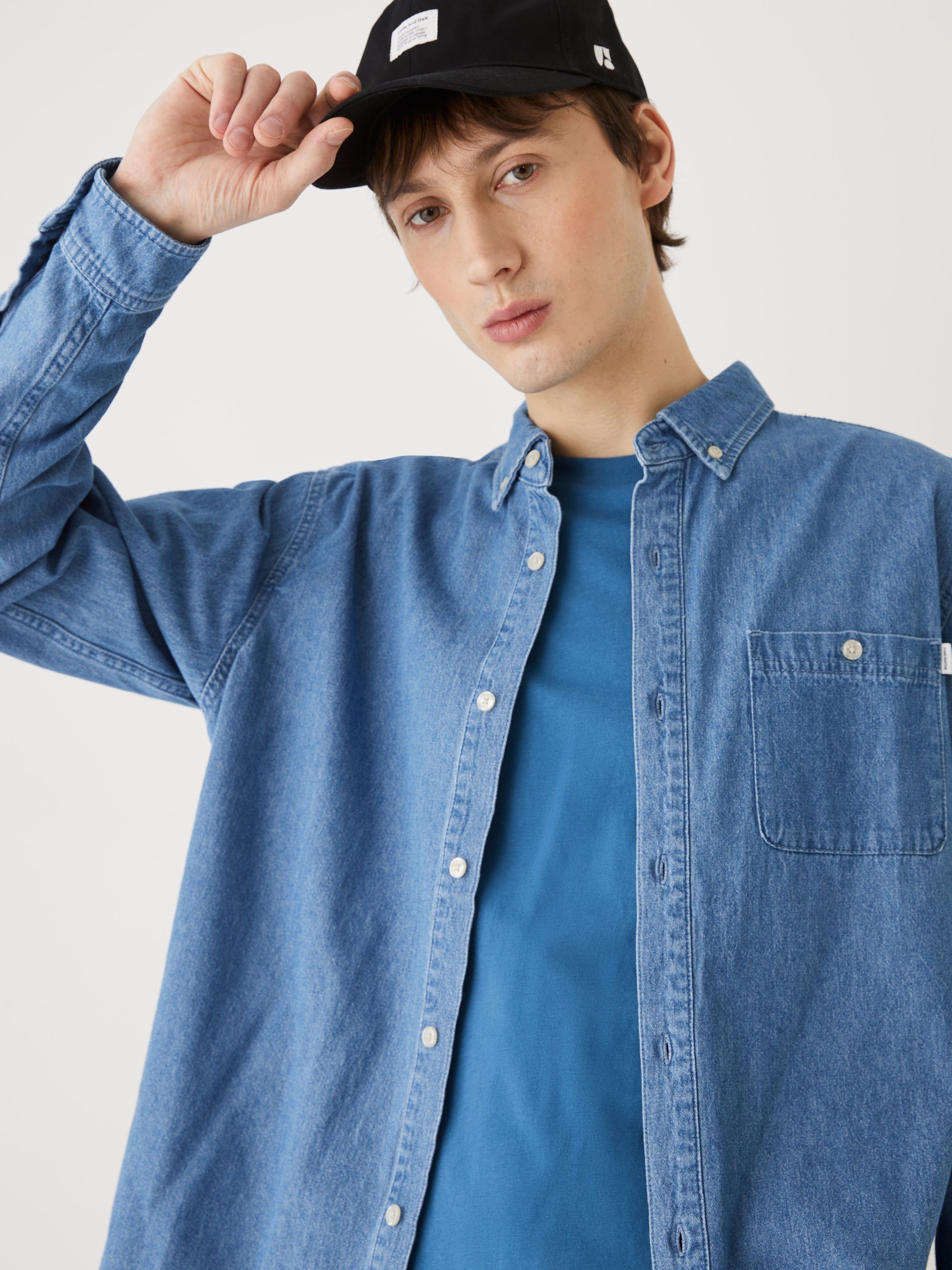 The Clark Denim Shirt in Bleached Blue sold by Frank & Oak product image thumbnail 4