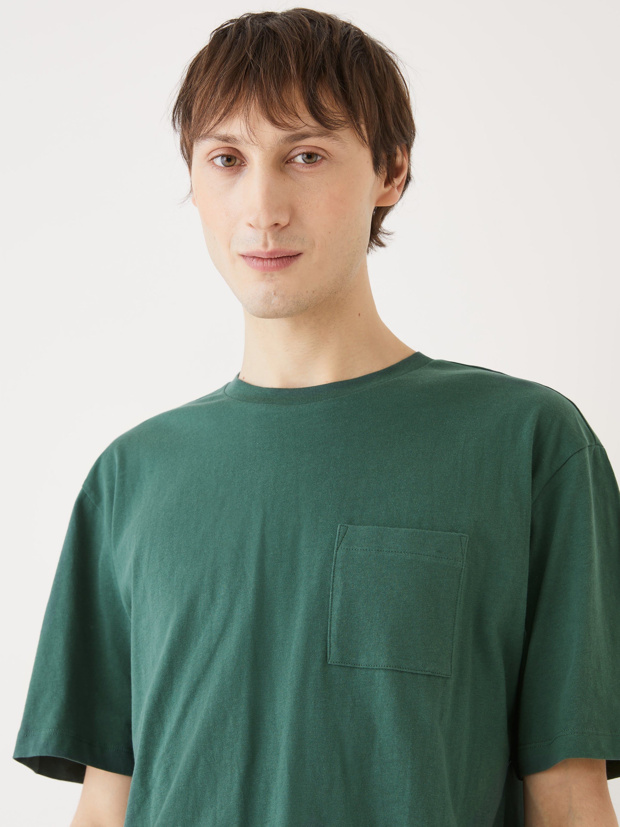 The Relaxed Fit Essential T-Shirt in Dark Green sold by Frank & Oak product image thumbnail 2
