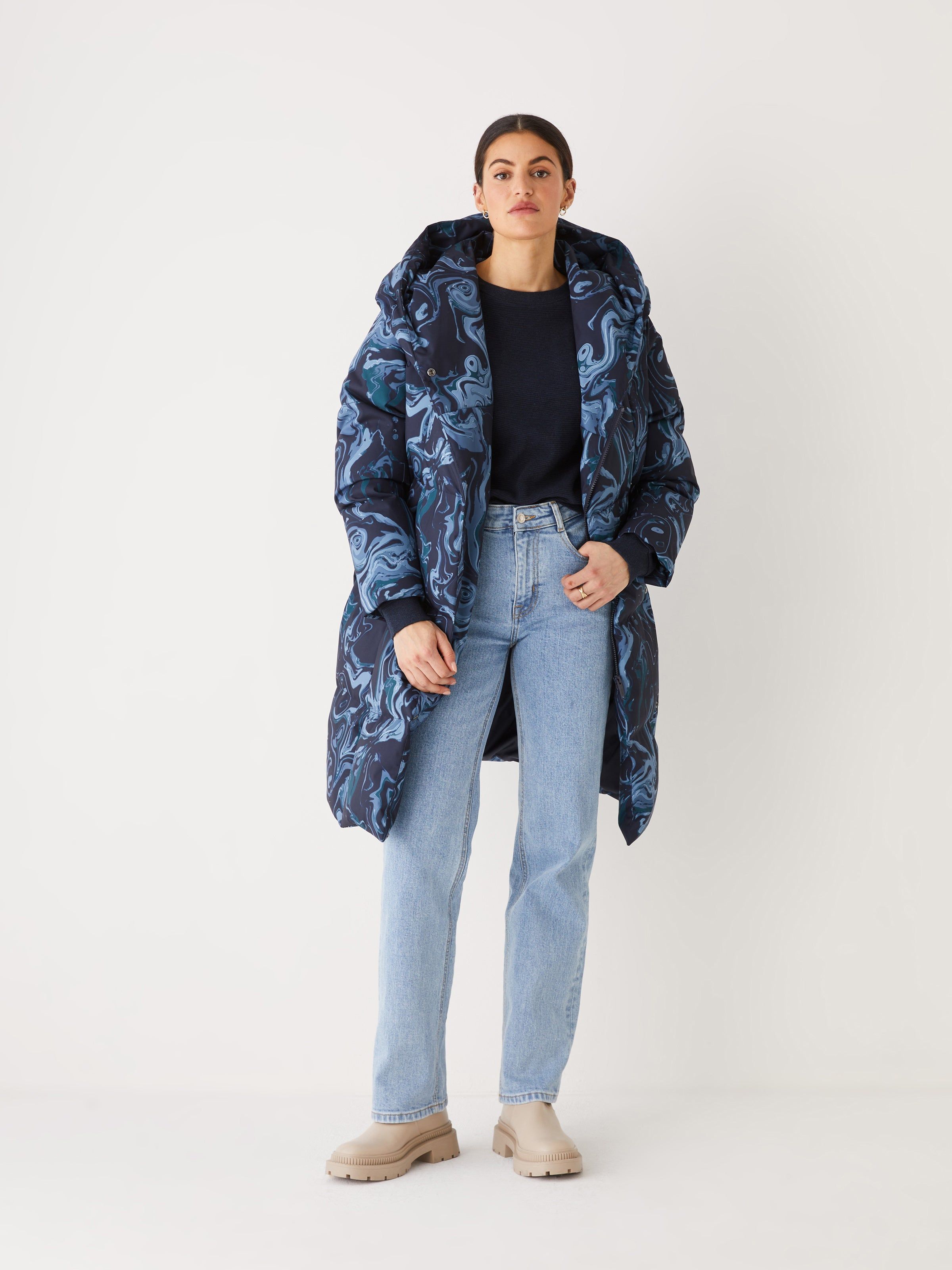 The Printed Hygge Puffer Coat in Dark Blue sold by Frank & Oak product image thumbnail 4
