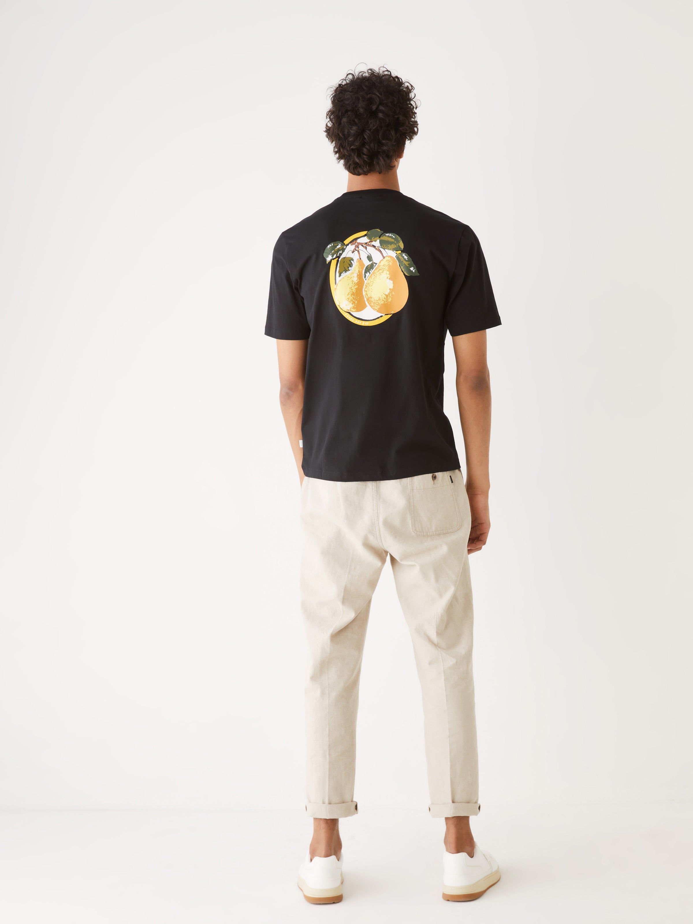 The Relaxed Fit Graphic T-Shirt in Black sold by Frank & Oak product image thumbnail 2