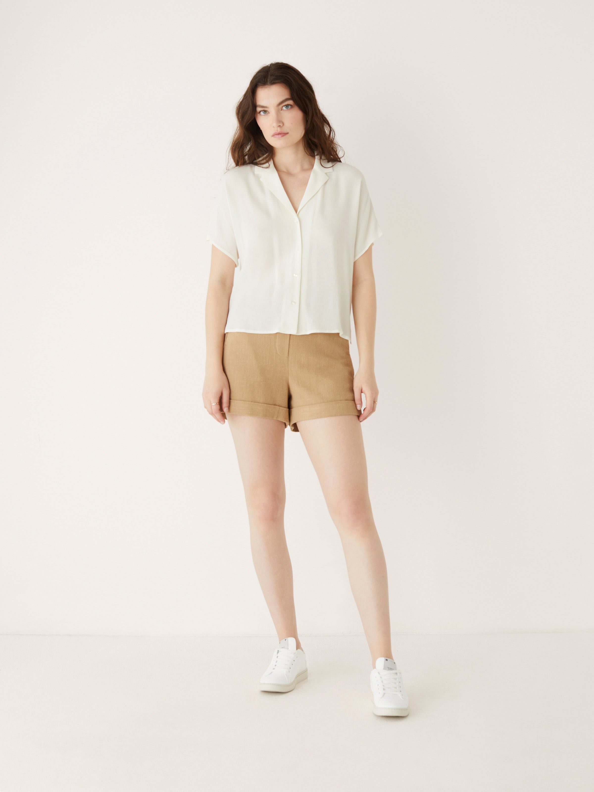The Annie Linen Short in Light brown sold by Frank & Oak product image thumbnail 5