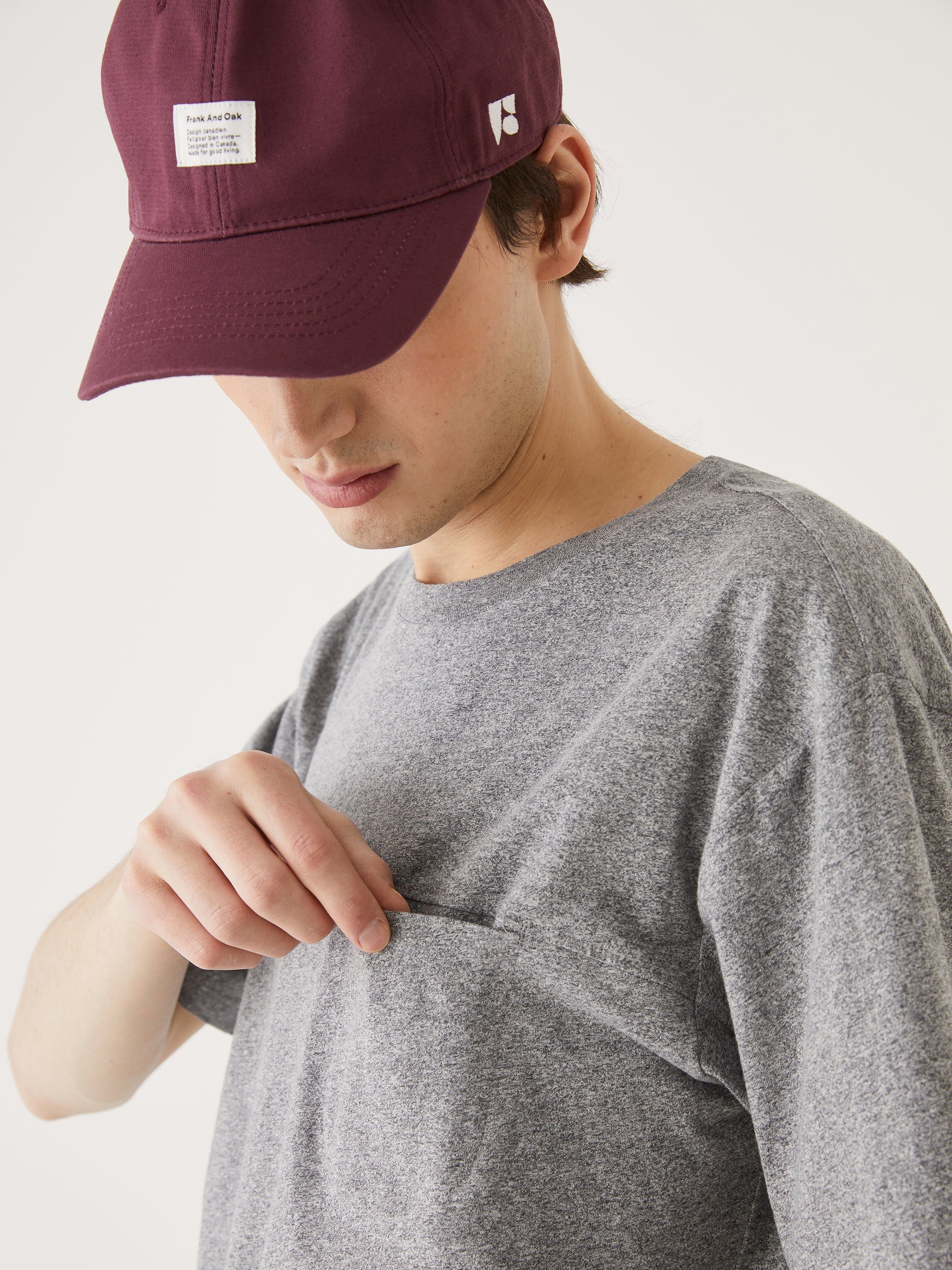 The Relaxed Fit Arc Hem T-Shirt in Concrete Grey sold by Frank & Oak product image thumbnail 3