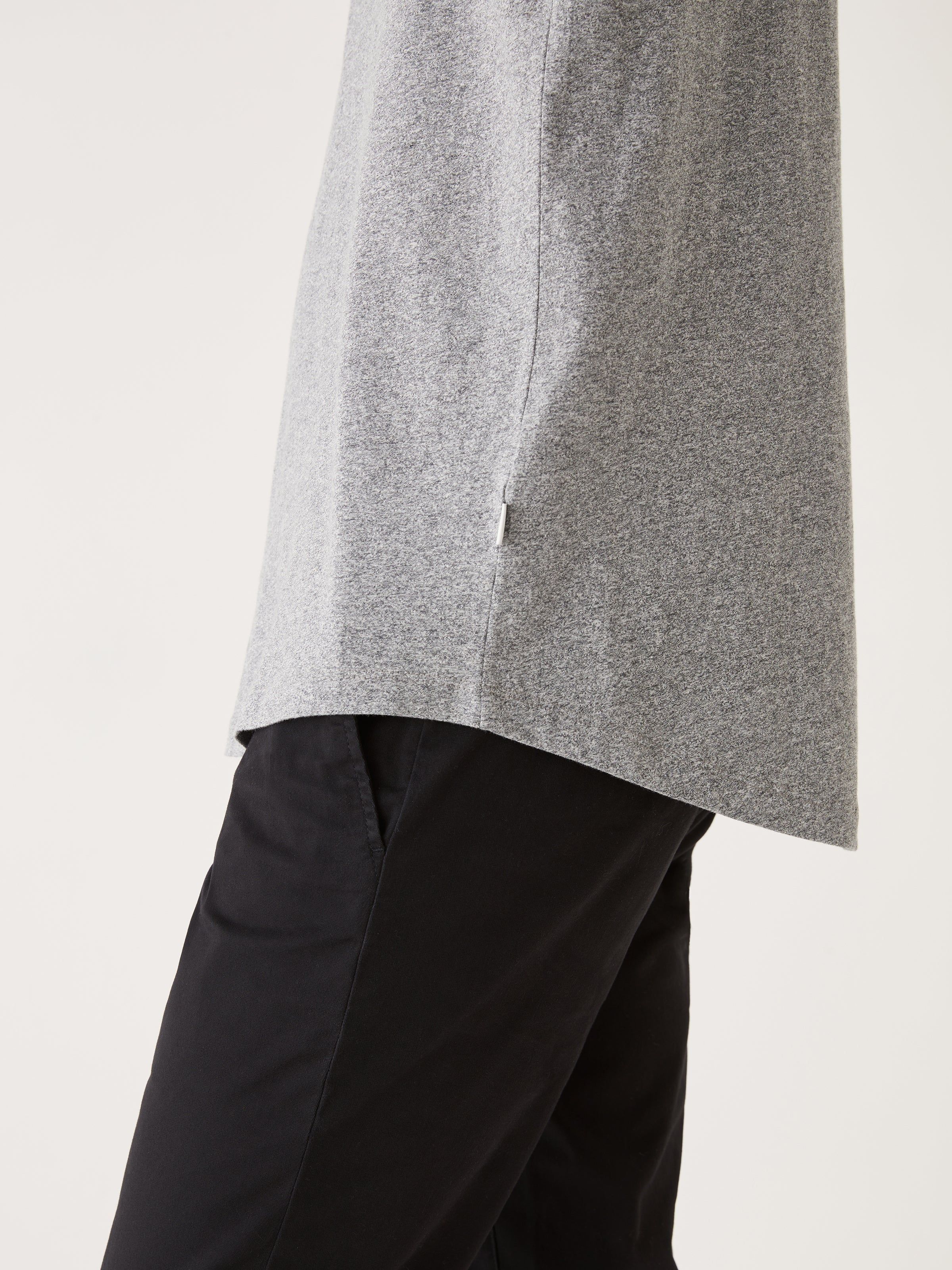 The Relaxed Fit Arc Hem T-Shirt in Concrete Grey sold by Frank & Oak product image thumbnail 4