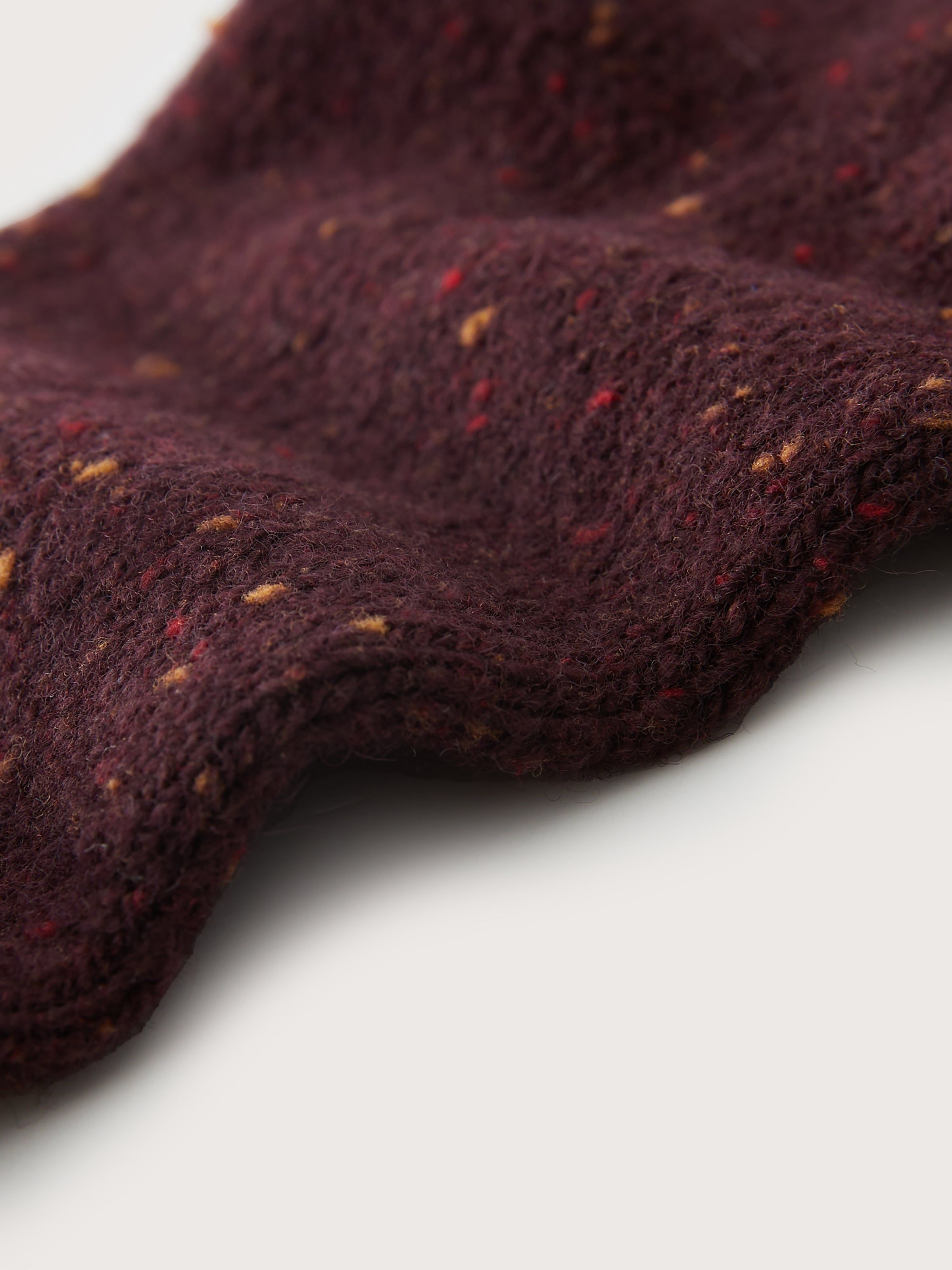 The Chunky Donegal Winter Socks in Auburn sold by Frank & Oak product image thumbnail 2