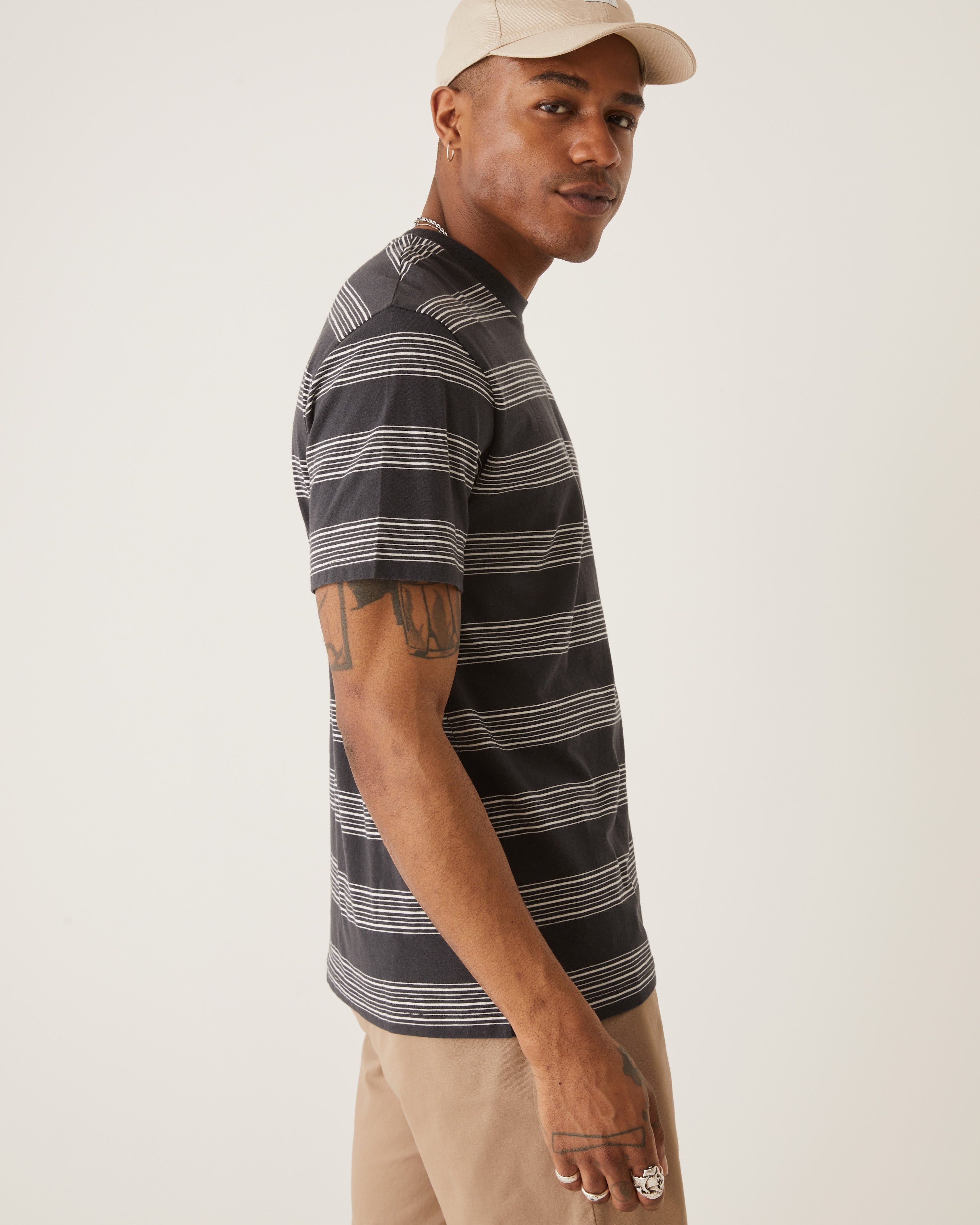 The Relaxed Fit Essential T-shirt in Dark Grey sold by Frank & Oak product image thumbnail 4
