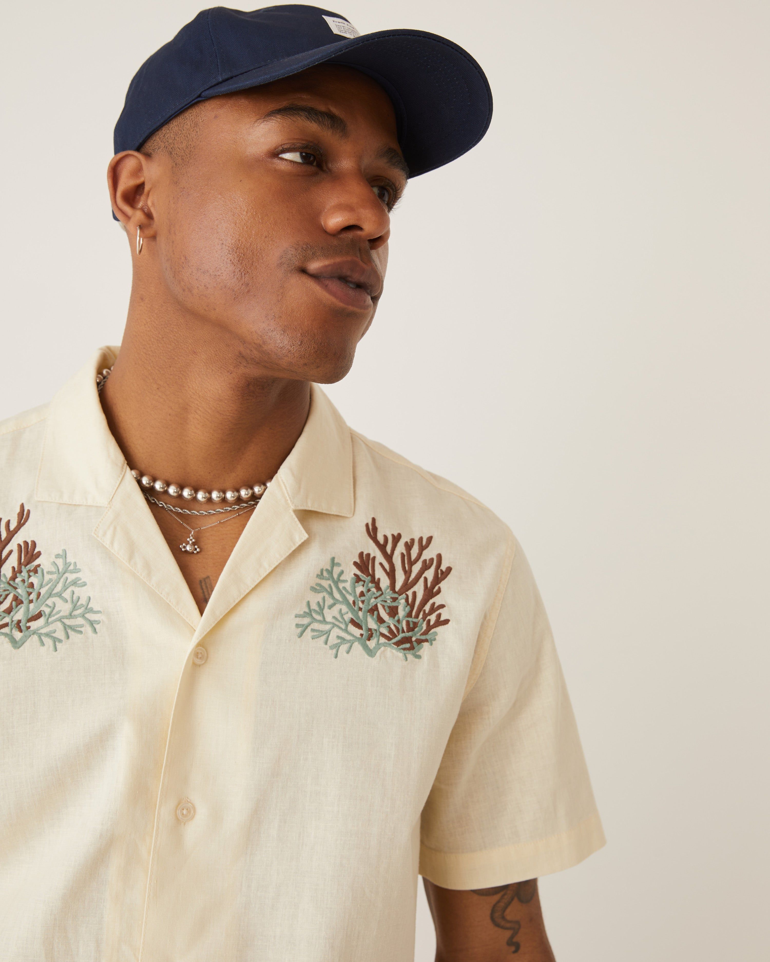 The Embroidered Resort Shirt in Lemon Icing sold by Frank & Oak product image thumbnail 2