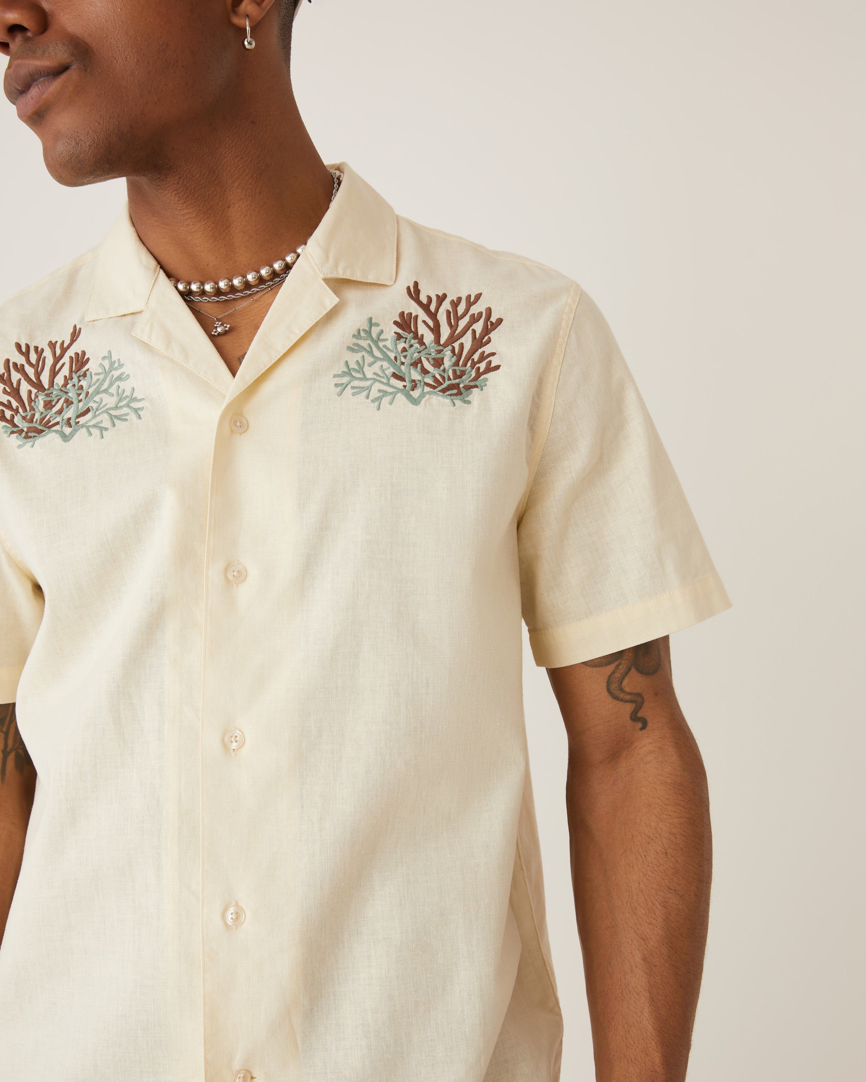 The Embroidered Resort Shirt in Lemon Icing sold by Frank & Oak product image thumbnail 4