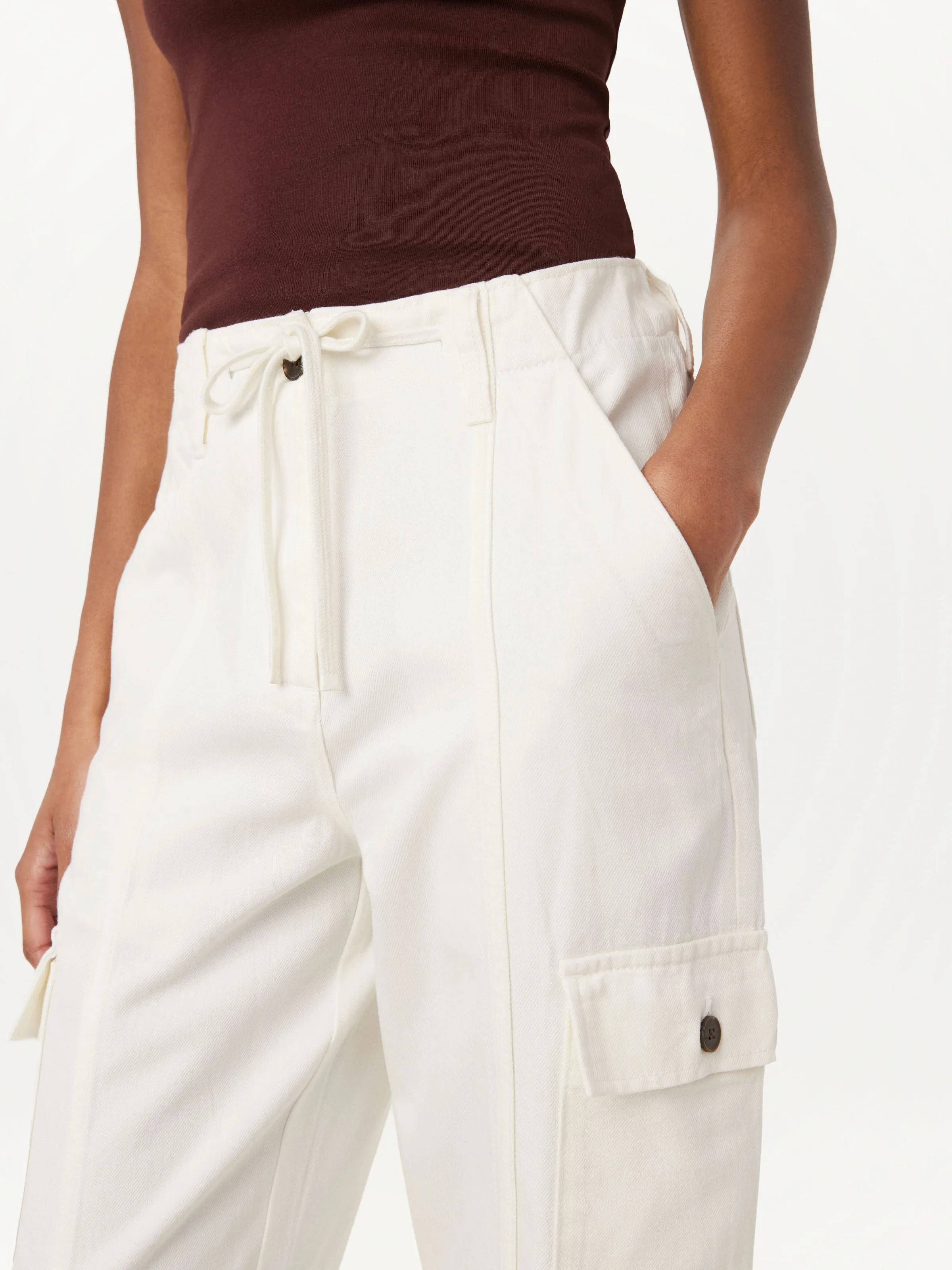 The Annie Loose Cargo Pant in White sold by Frank & Oak product image thumbnail 3