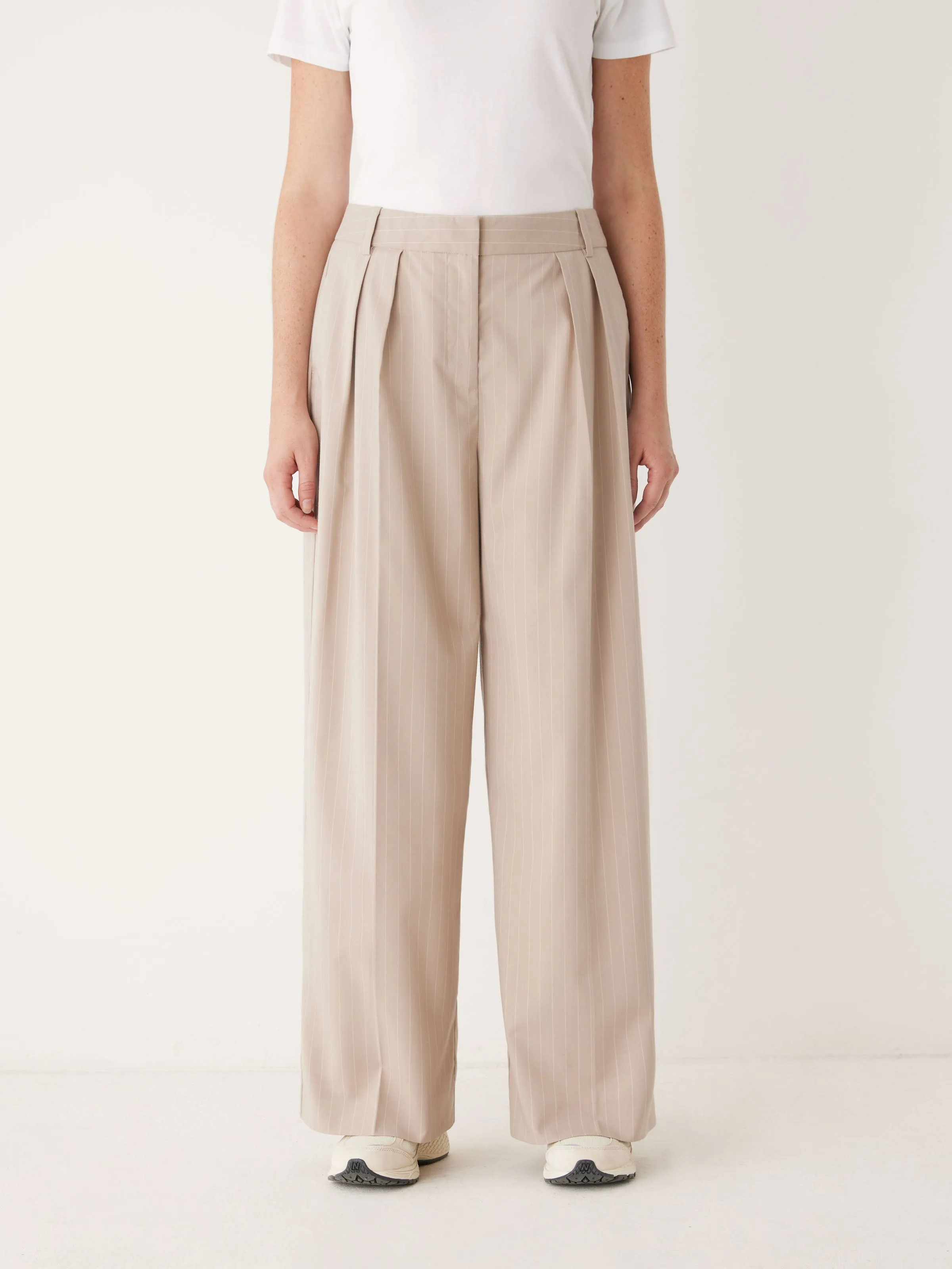 The Emma Ultra Wide Leg Pant in Oxford Tan sold by Frank & Oak product image thumbnail 2