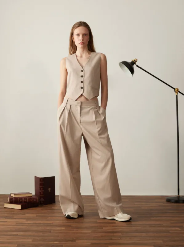 The Emma Ultra Wide Leg Pant in Oxford Tan sold by Frank & Oak