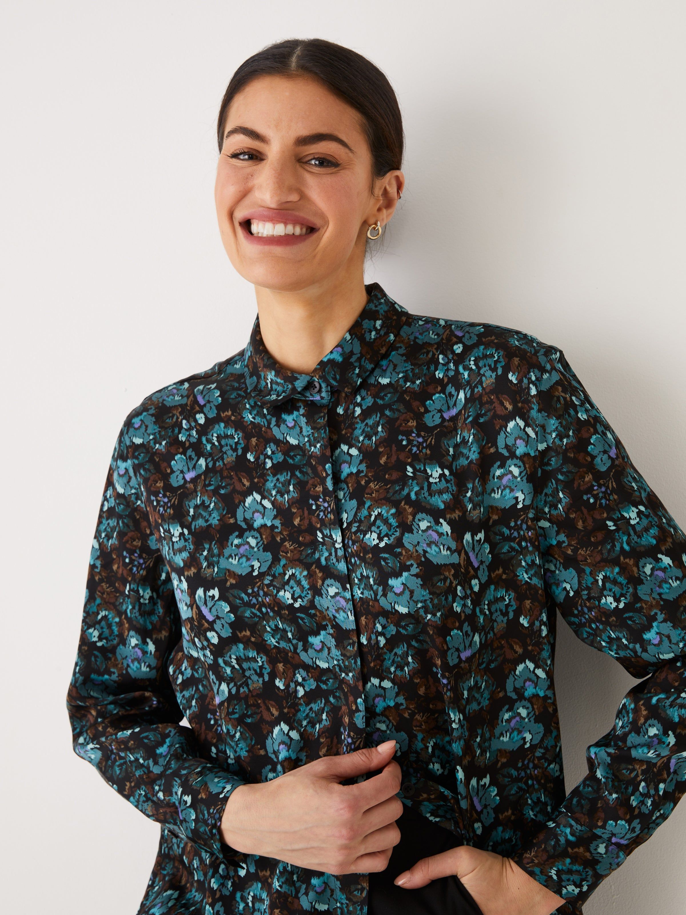 The Satin Blouse in Dark Green sold by Frank & Oak product image thumbnail 2