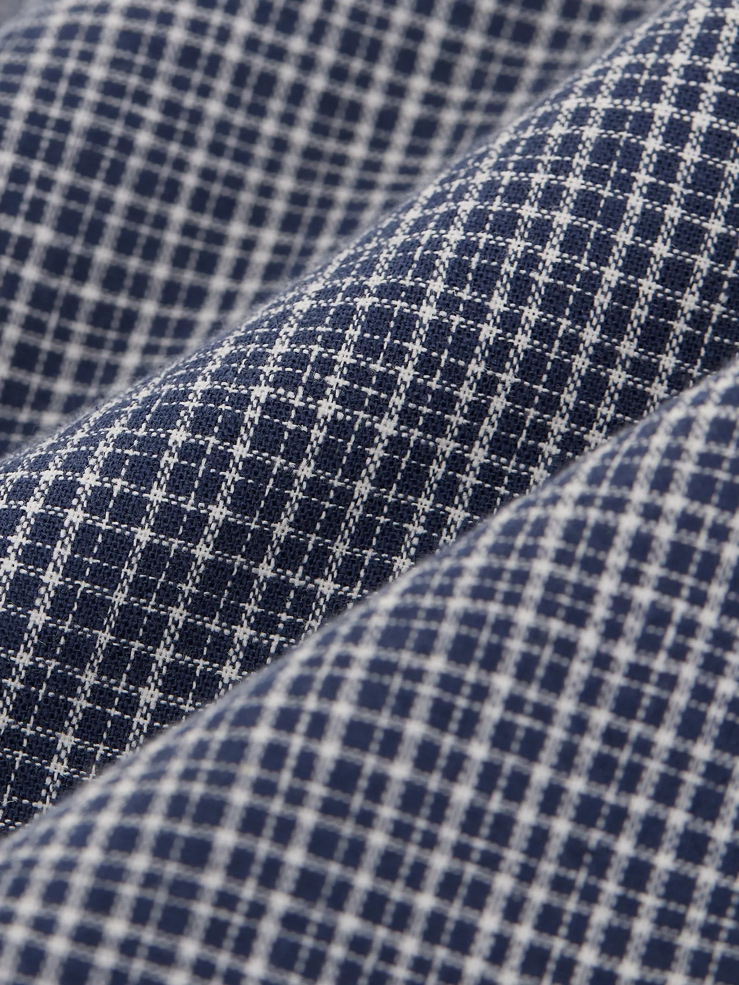 The Short Sleeve Hemp Shirt in Navy sold by Frank & Oak product image thumbnail 5