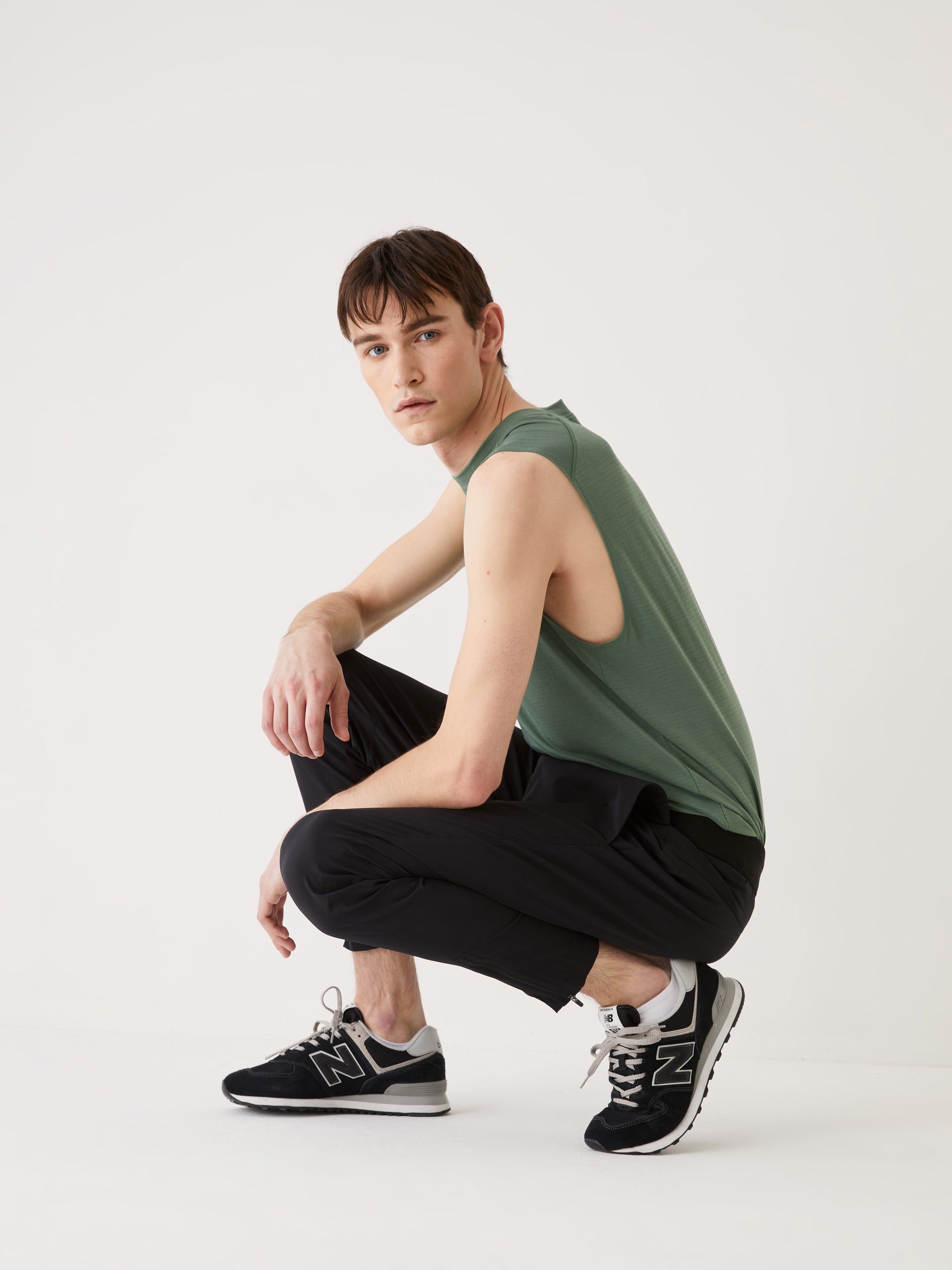 The Motion Pant in Black sold by Frank & Oak product image thumbnail 6