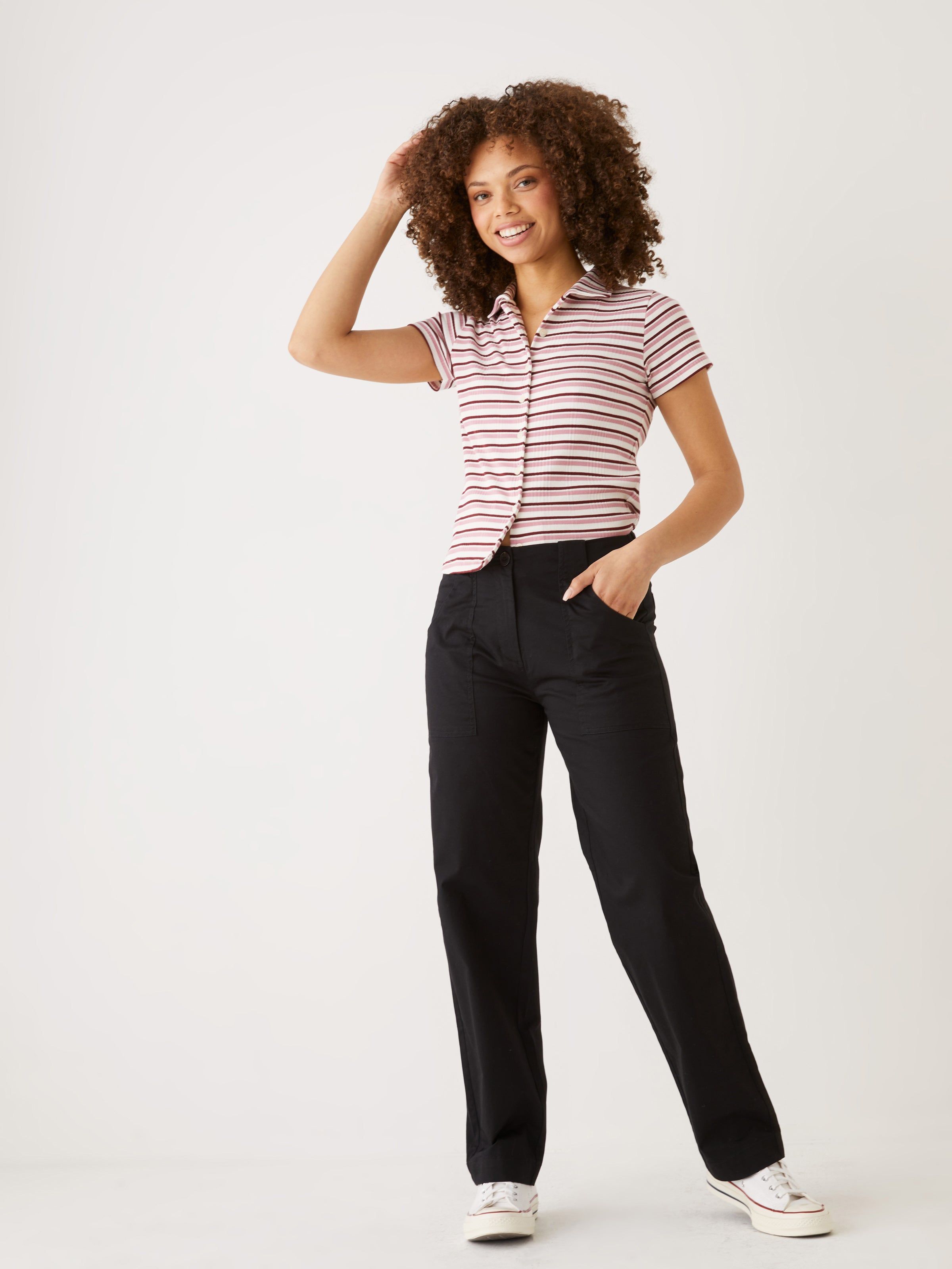The Annie Loose Fit Pant in Black sold by Frank & Oak product image thumbnail 2