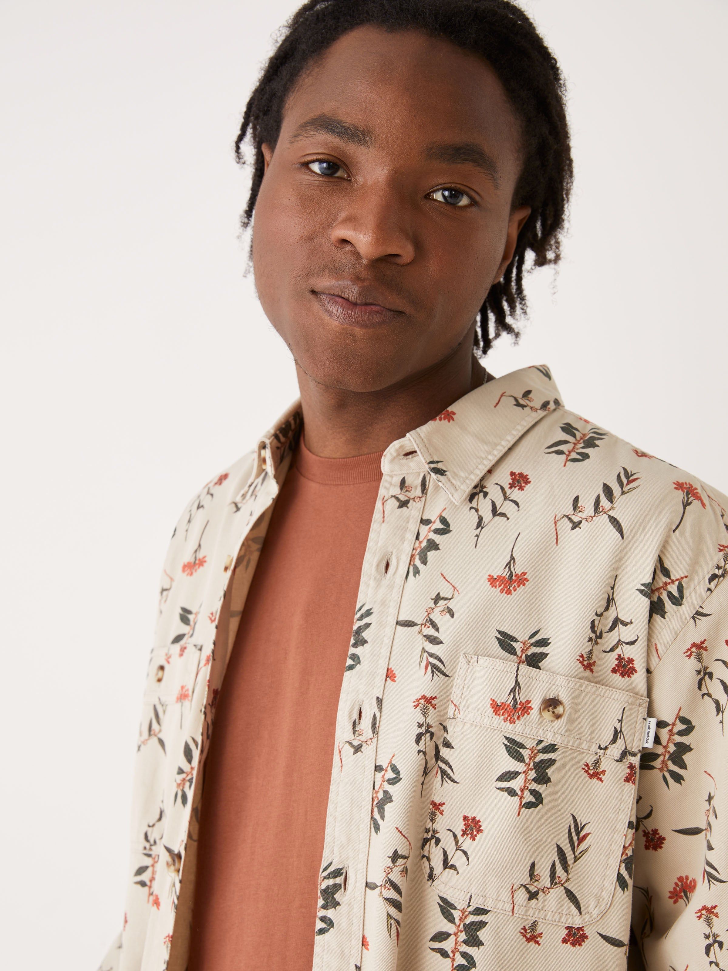 The Botanical Print Shirt in Feather Grey sold by Frank & Oak product image thumbnail 3