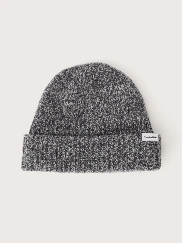 The lambswool Beanie in Charcoal sold by Frank & Oak