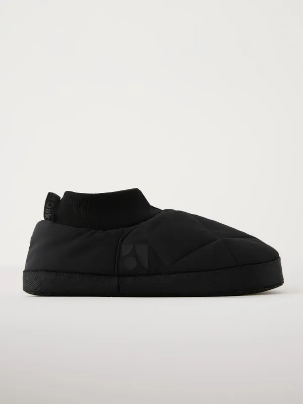 The Skyline Slippers in Black sold by Frank & Oak