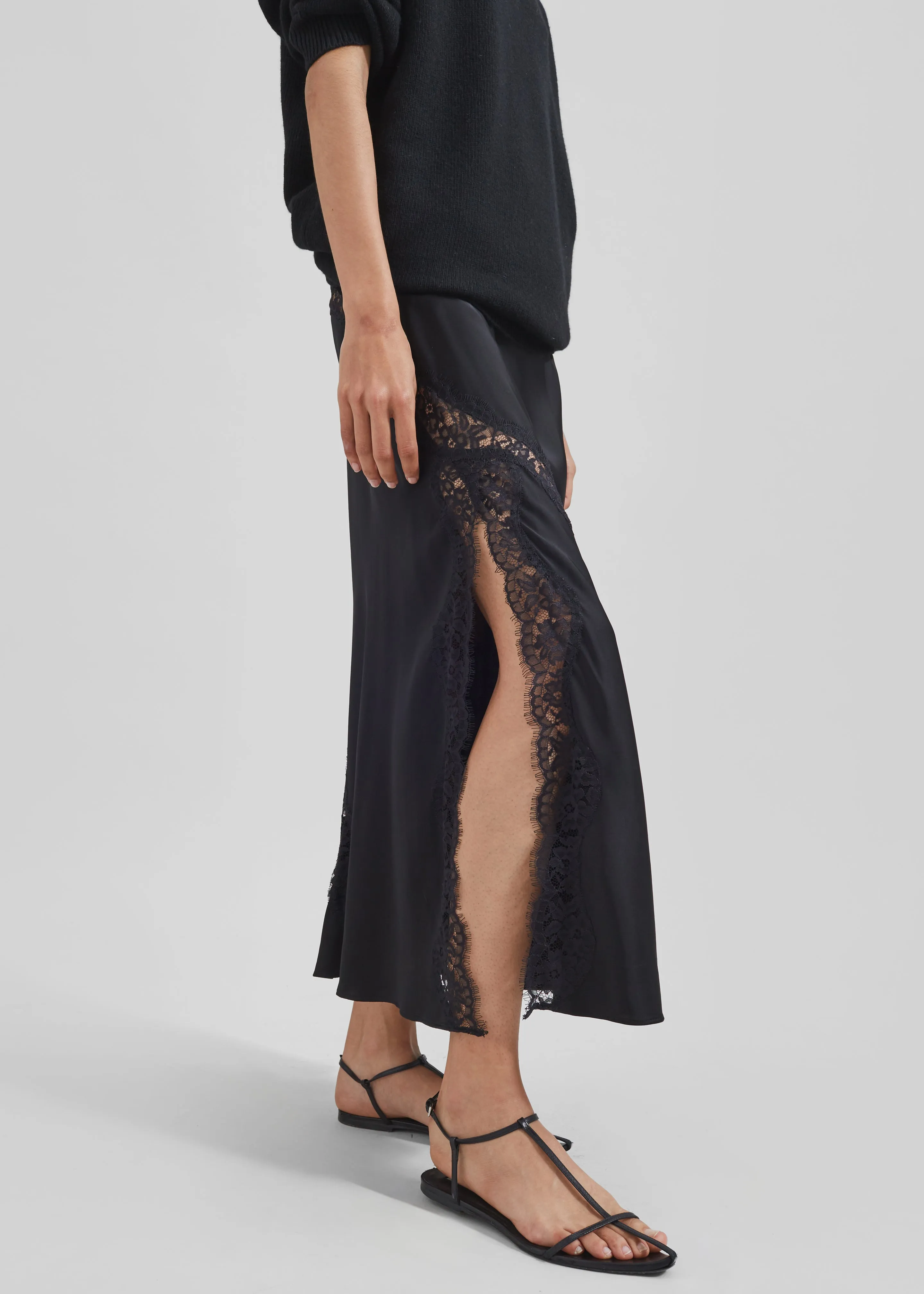 Samsøe Samsøe Sachic Skirt - Black sold by Frankie Shop product image thumbnail 3