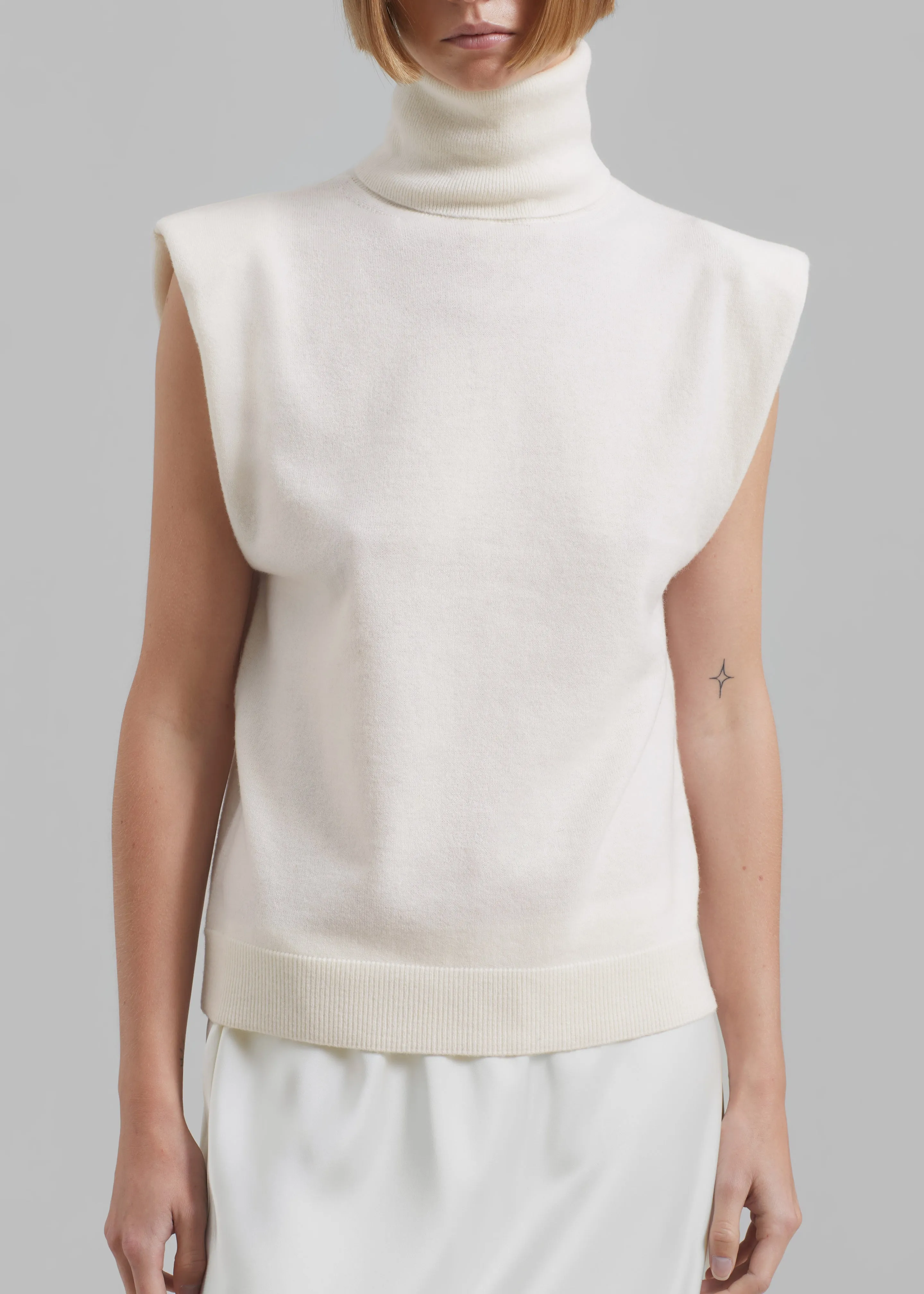 Nadia Thin Padded Sleeveless Turtleneck - Ivory sold by Frankie Shop product image thumbnail 4