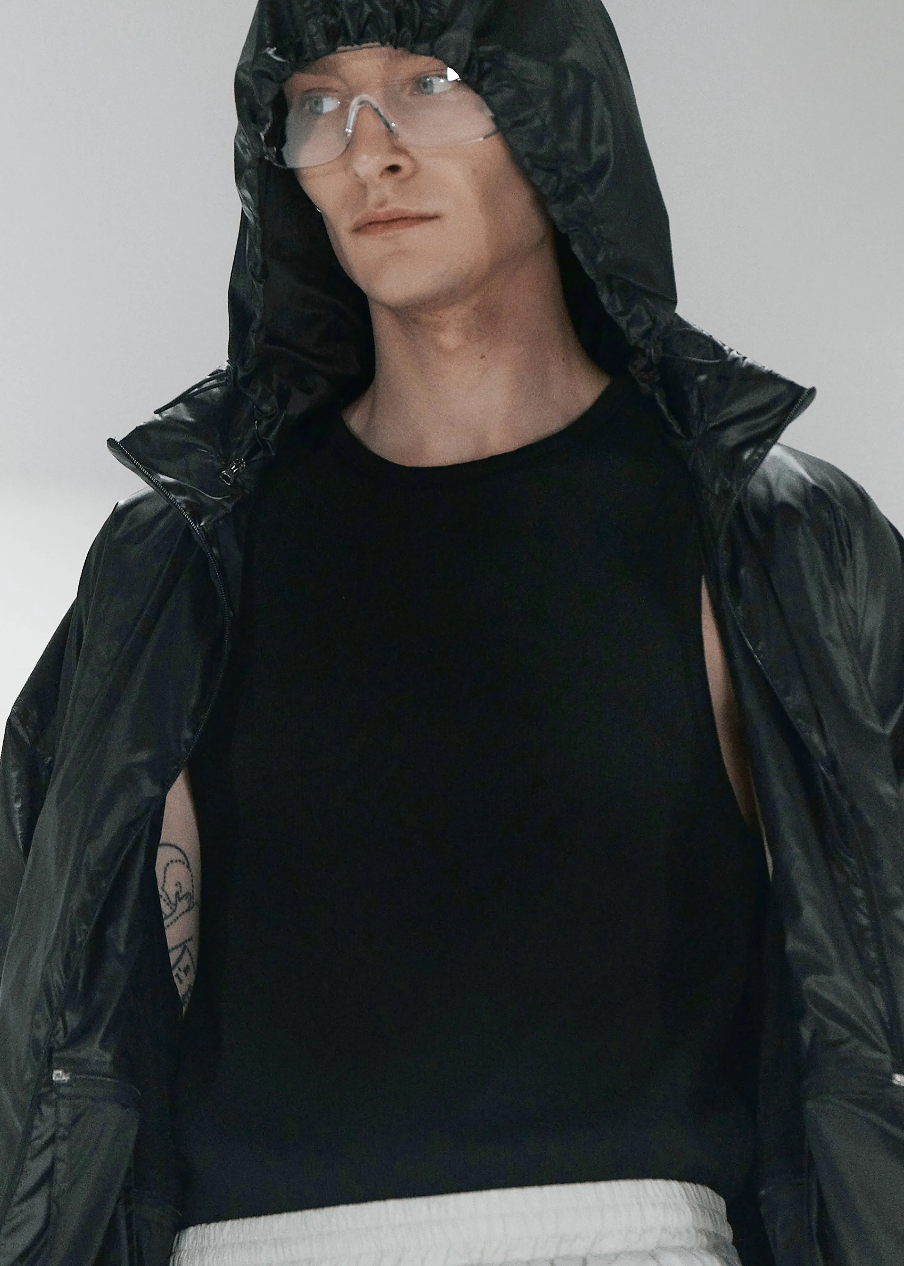 Amomento Oversize Detachable Safari Jacket - Black sold by Frankie Shop product image thumbnail 4