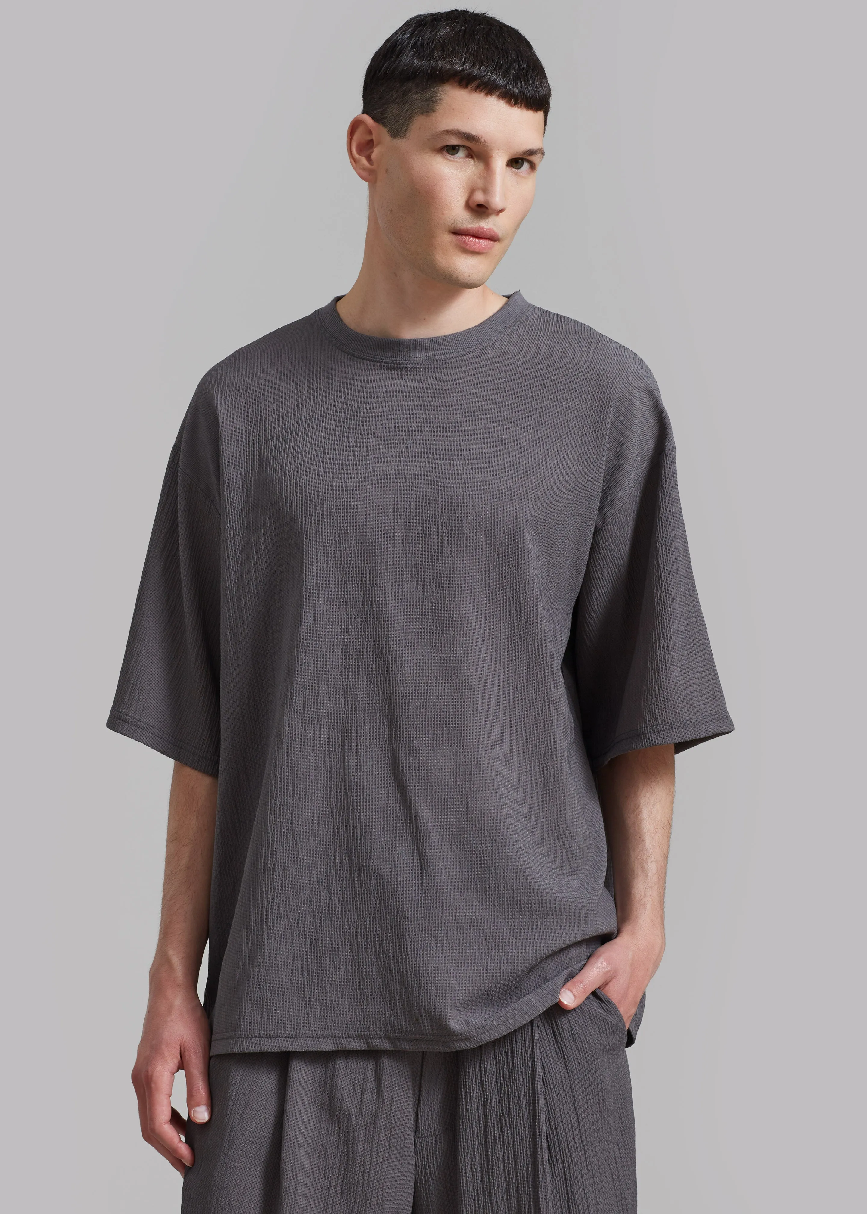 Eliott Crinkle Tee - Charcoal sold by Frankie Shop