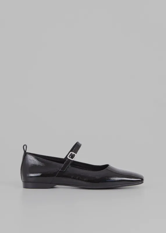 Vagabond Delia Shoes - Black made by Vagabond