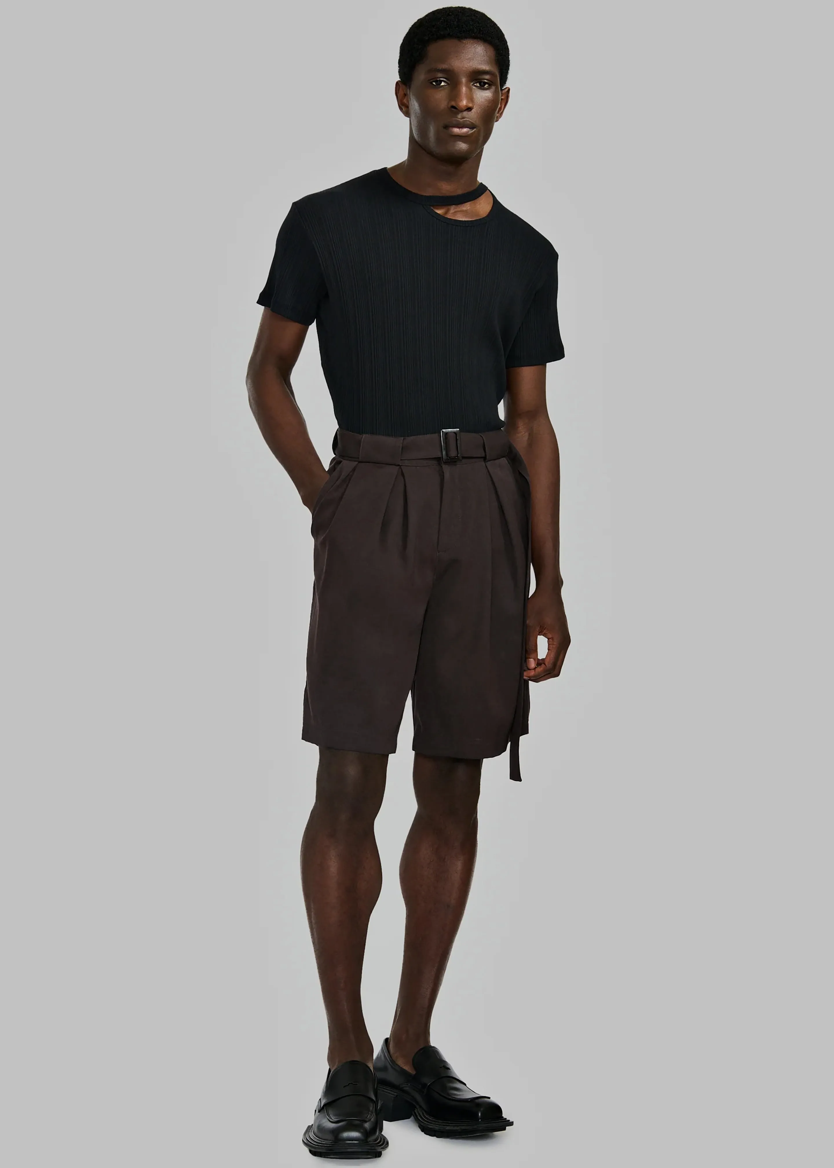 Louis Gabriel Nouchi Large Shorts With Box Pleats And Belt - Expresso sold by Frankie Shop product image thumbnail 3