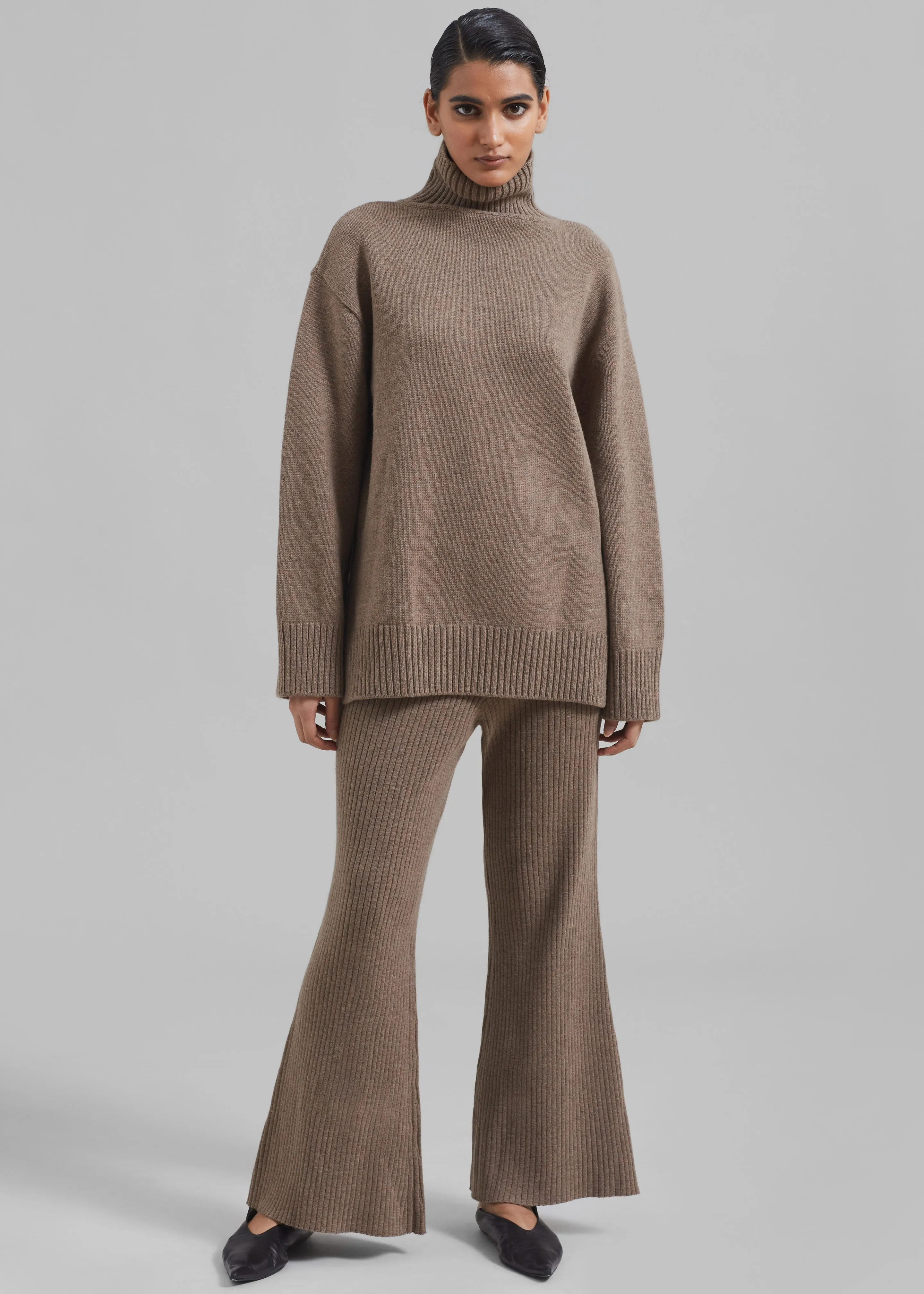 Berkeley Pants - Brown sold by Frankie Shop