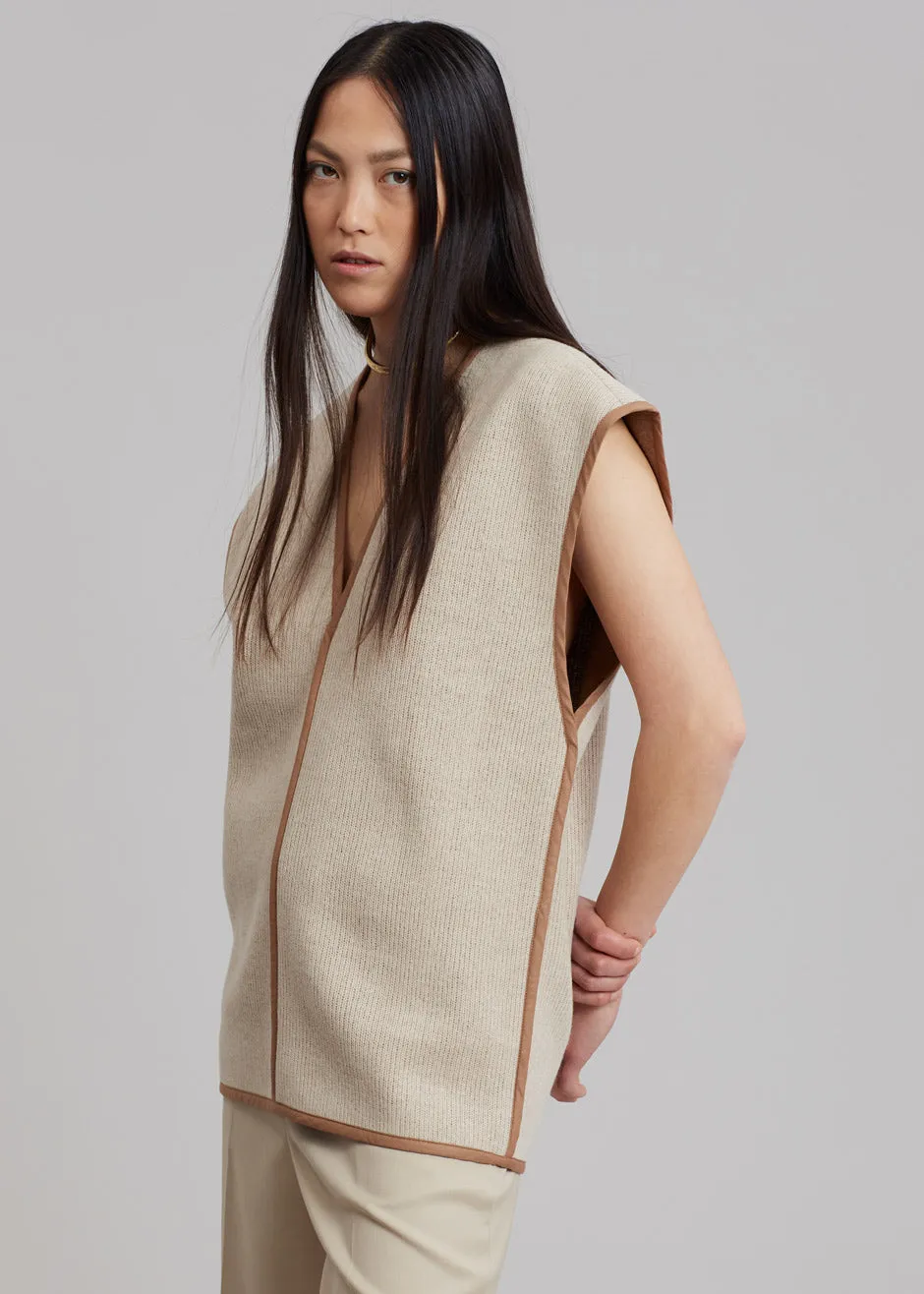 By Malene Birger Stephanie Vest - Bamboo sold by Frankie Shop product image thumbnail 4