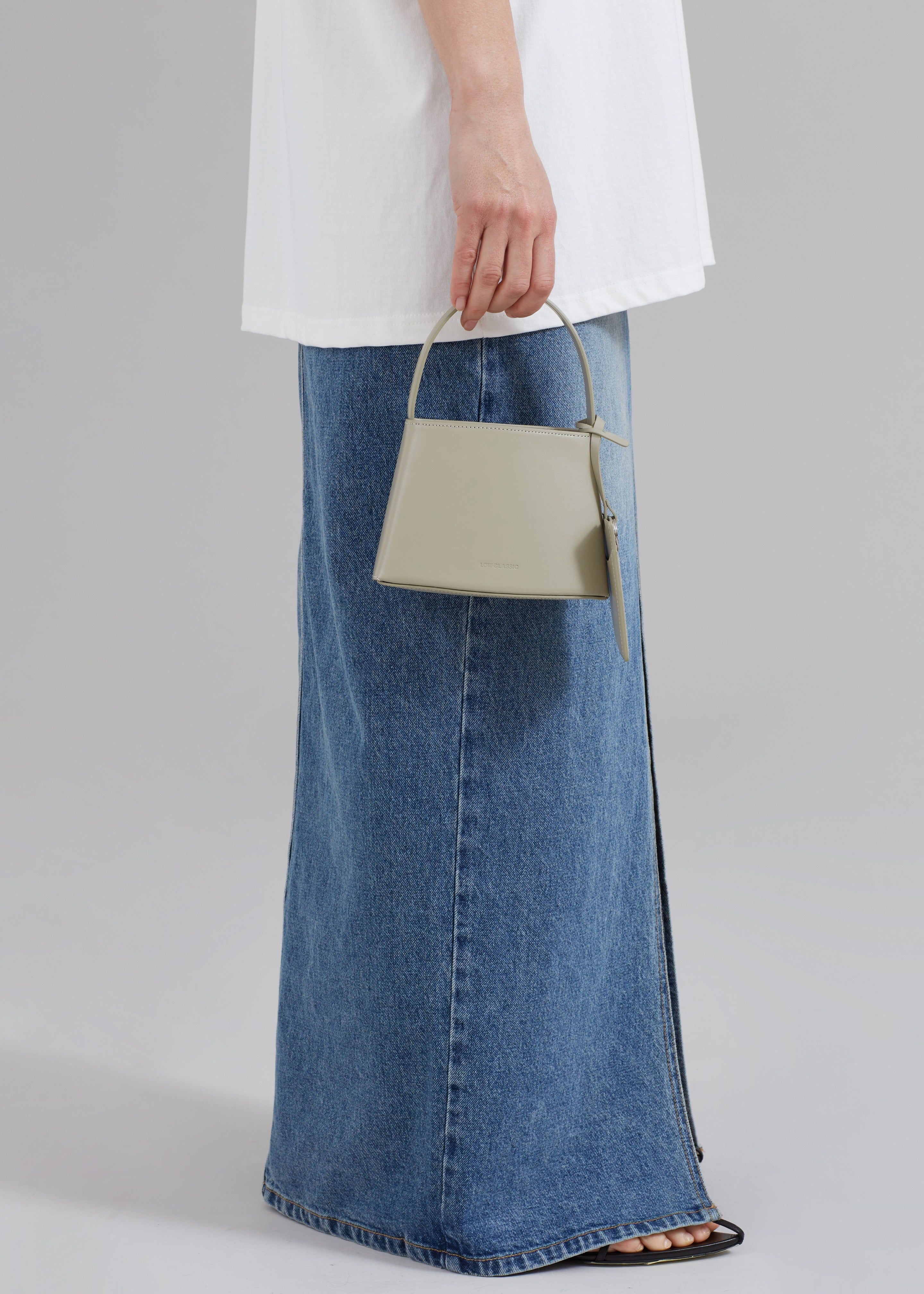 ★LOW CLASSIC★ NEW MINI CURVE BAG LIGHT GREEN Low Classic New Mini Curve Bag - Greyish Green | Parallel