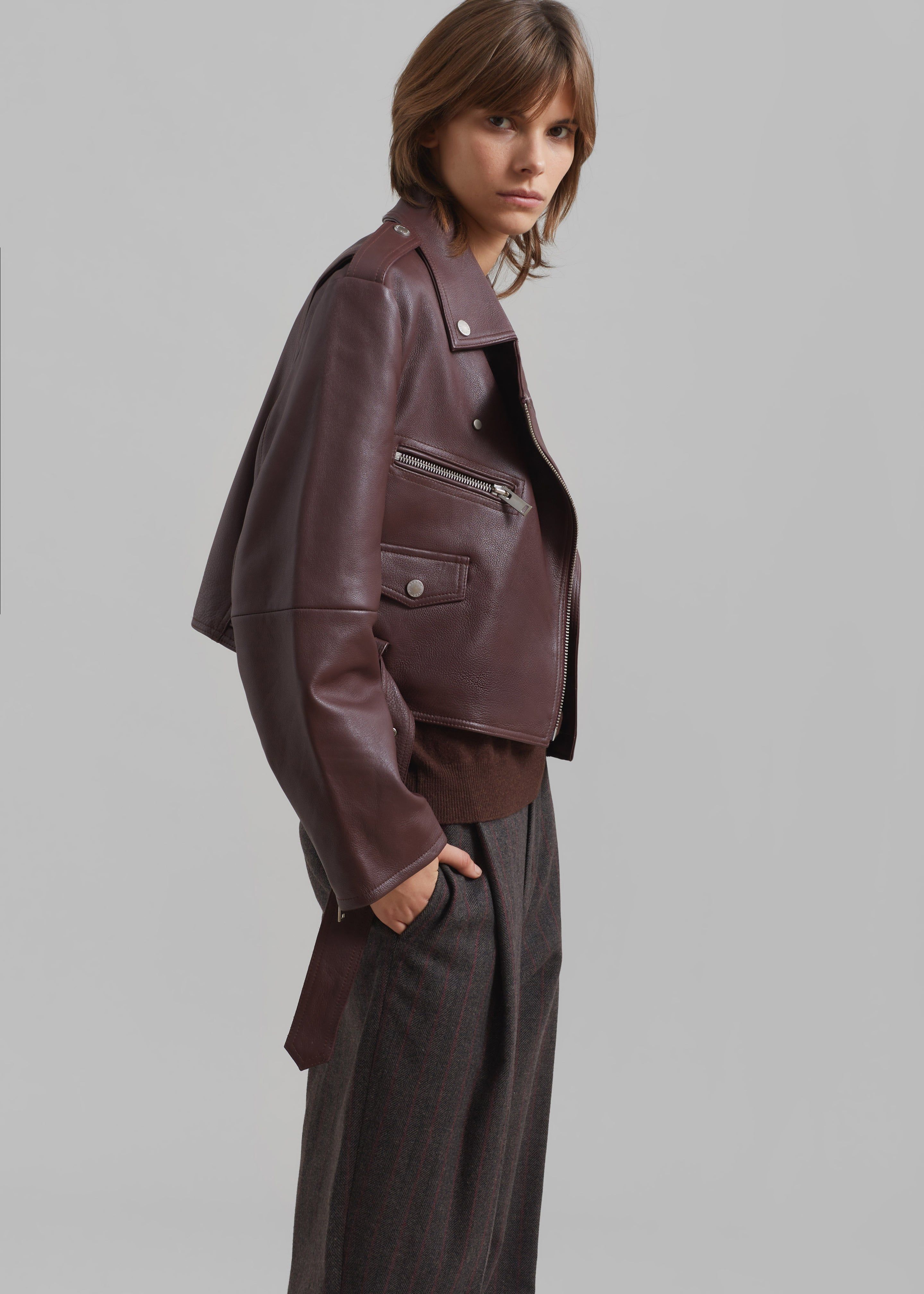 Gestuz Basilia GZ Short Jacket - Bitter Chocolate sold by Frankie Shop product image thumbnail 4