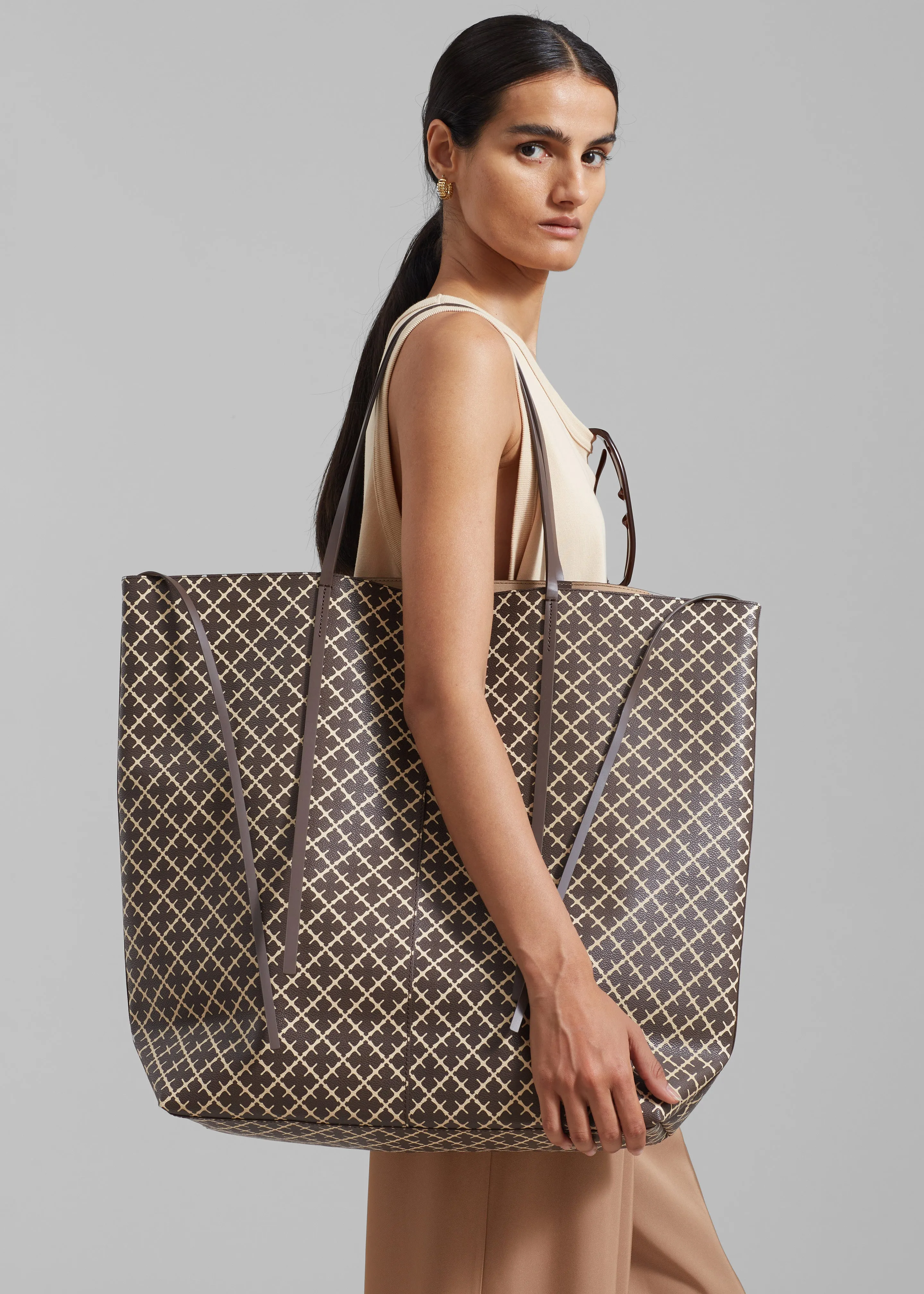 By Malene Birger Abrille Bag - Coffee Bean sold by Frankie Shop product image thumbnail 3