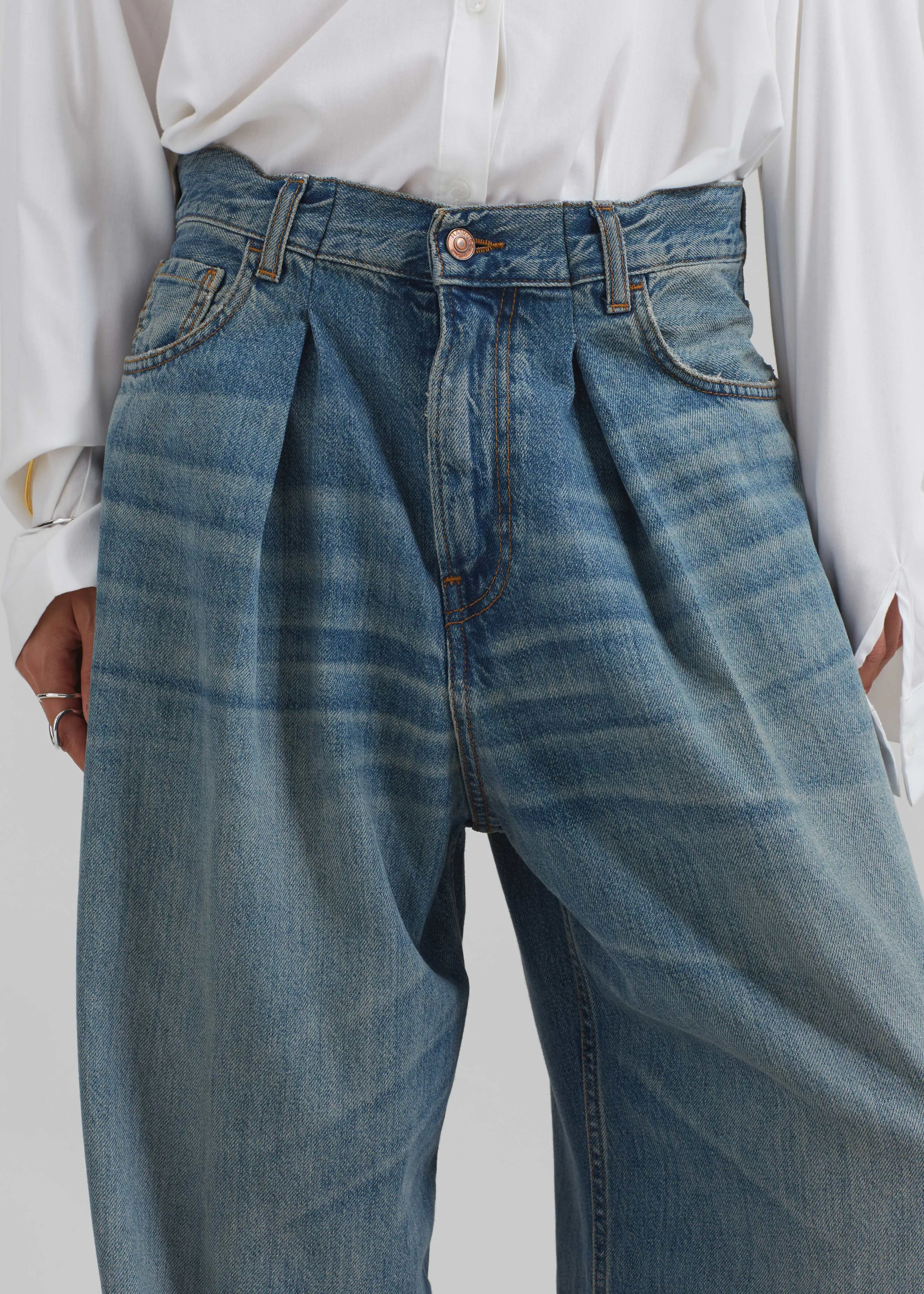 Haikure Candy Pleated Wide Leg Jeans - Blue Tencel sold by Frankie Shop product image thumbnail 3