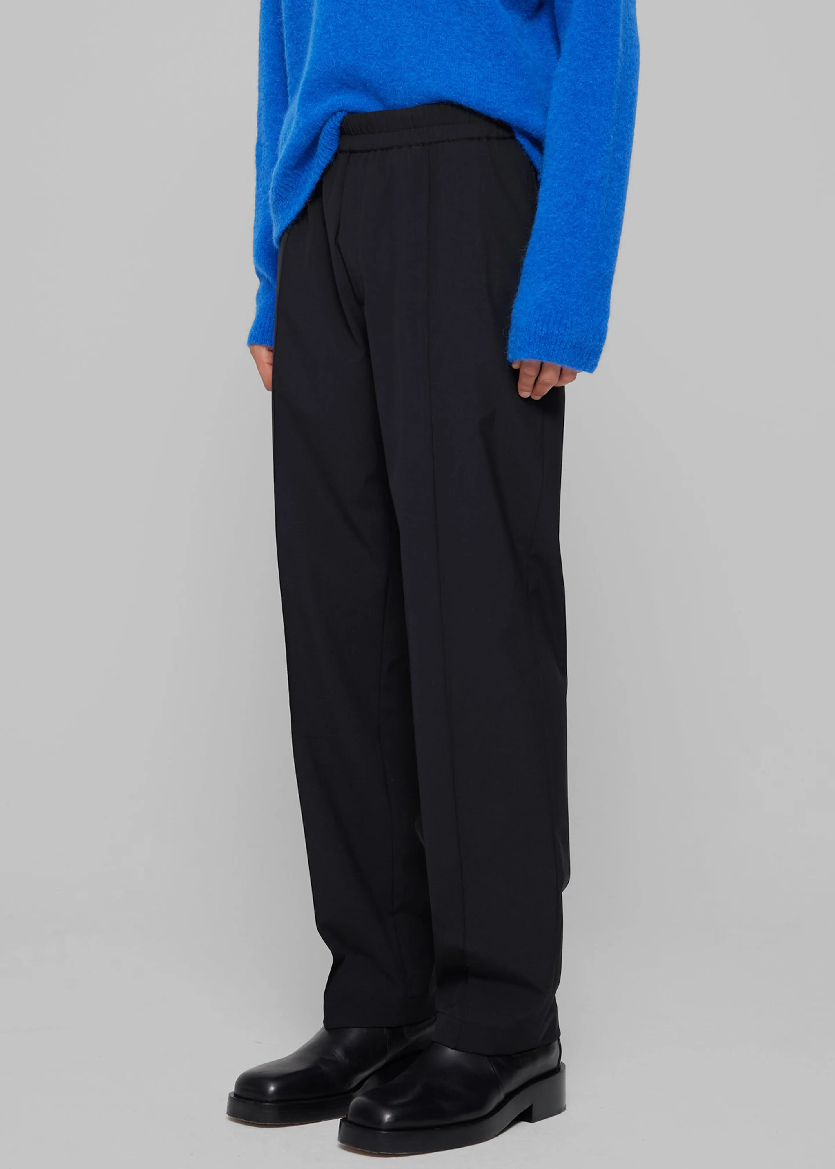 Róhe Tailored Wool Trousers - Noir sold by Frankie Shop product image thumbnail 2