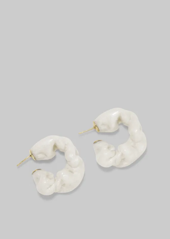 Completedworks Ruffle Bio-Resin Earrings - White made by Frankie Shop