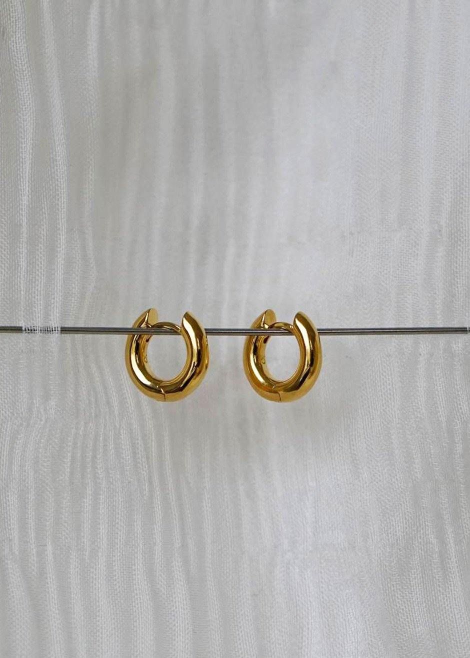 Otiumberg Small Chunky Hoops - Gold sold by Frankie Shop product image thumbnail 4
