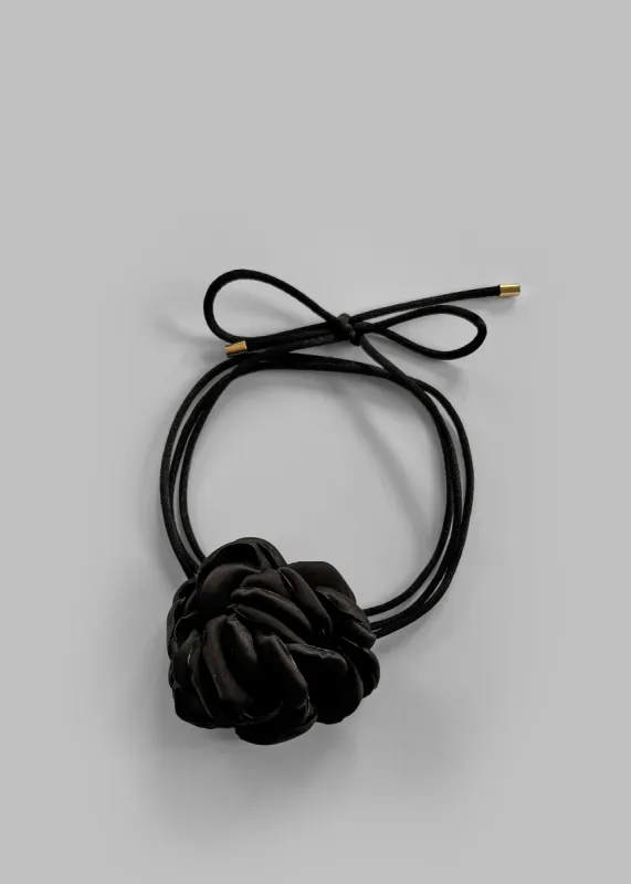 Jo Flower Accessory - Black made by Frankie Shop