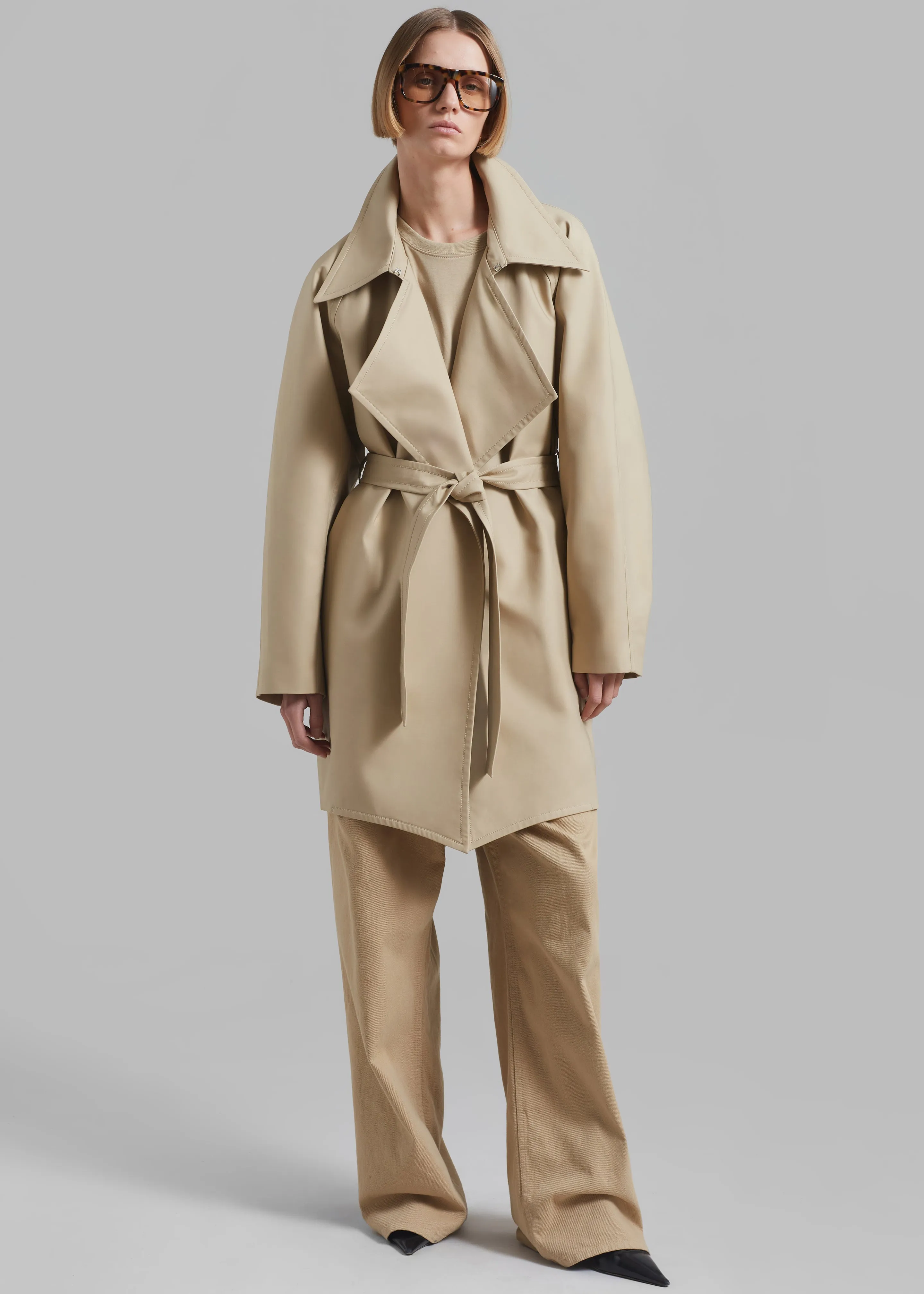 Bene Trench Coat - Beige sold by Frankie Shop product image thumbnail 5