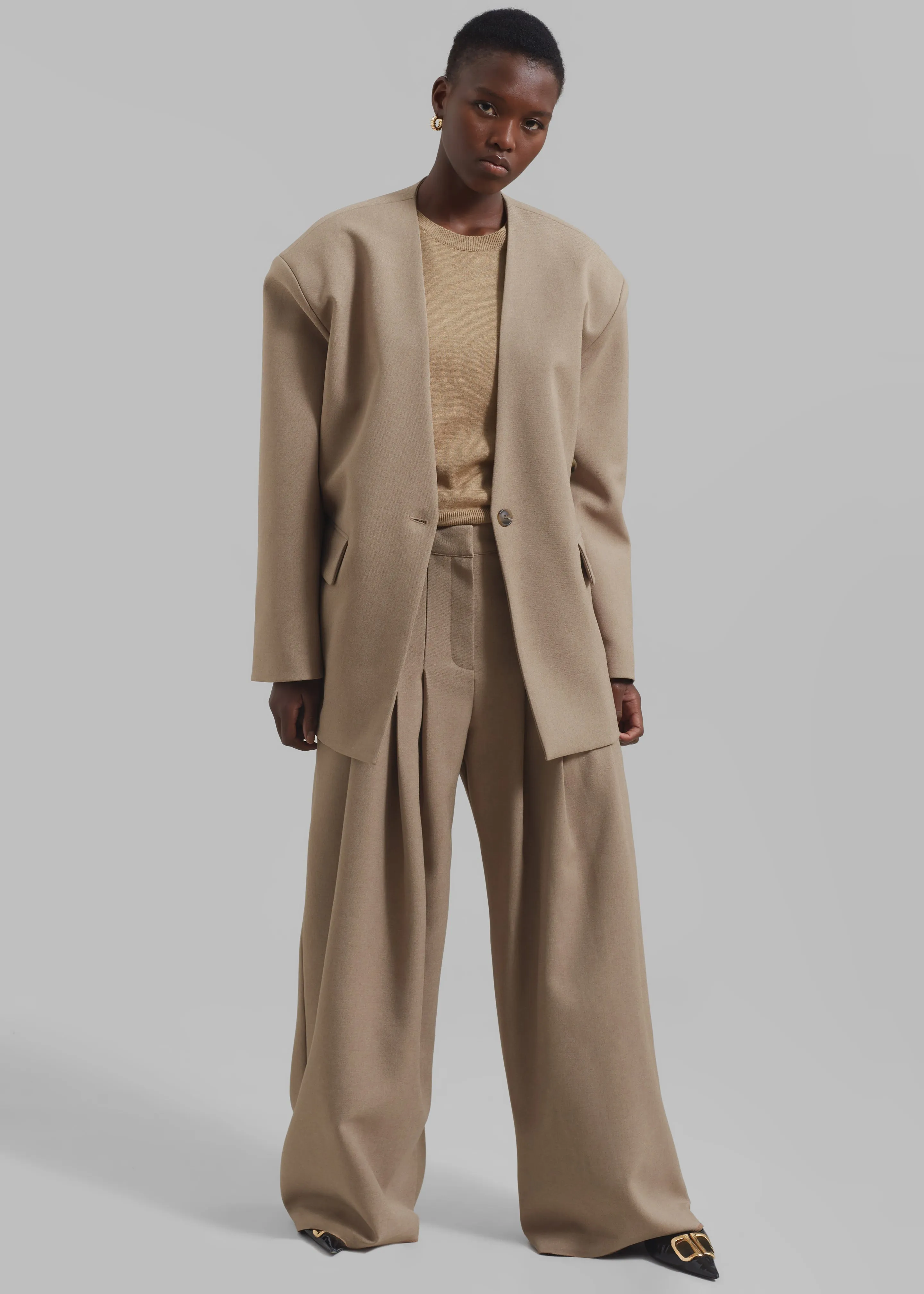 Regina Pleated Trousers - Camel sold by Frankie Shop
