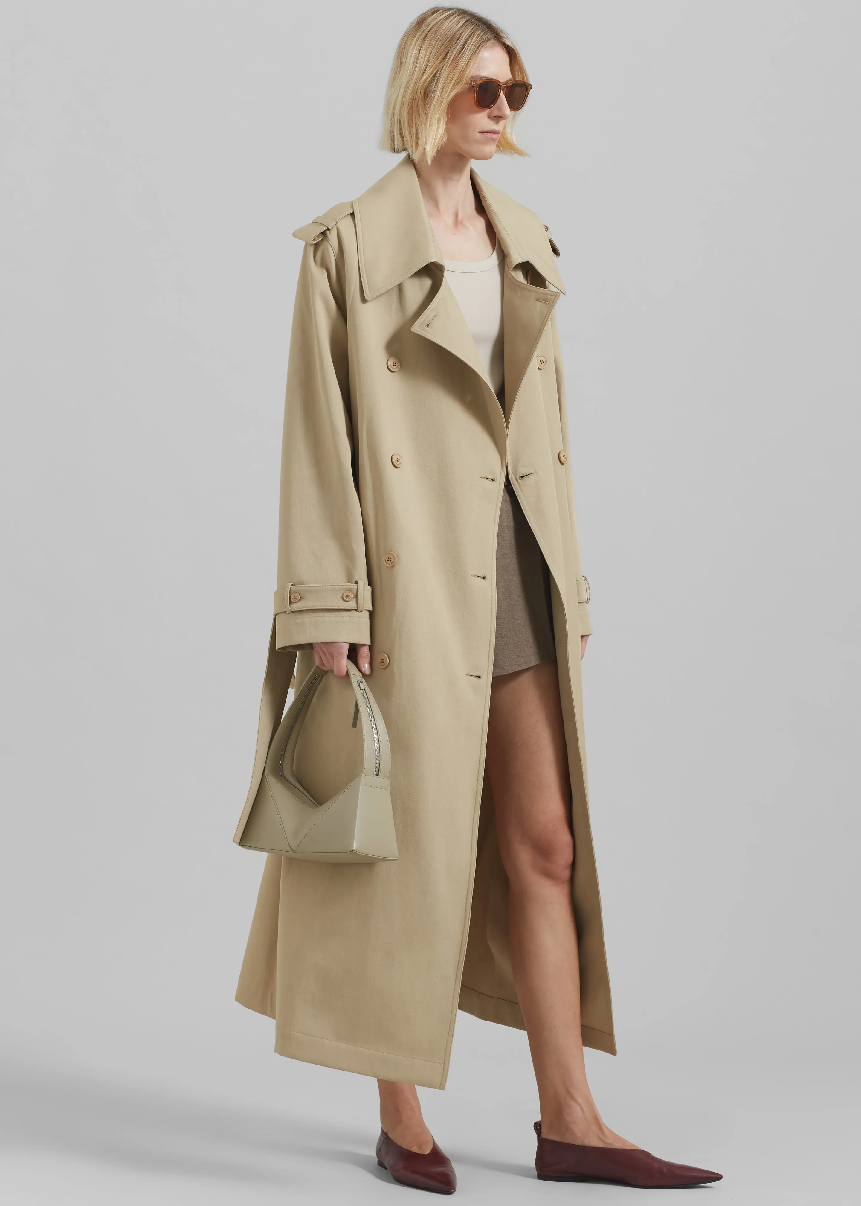 ◆LOW CLASSIC◆ FOLDED CUBE SHOULDER BAG_WHITE_LOW24RM_BA020 Low Classic Folded Cube Shoulder Bag - Khaki | Parallel
