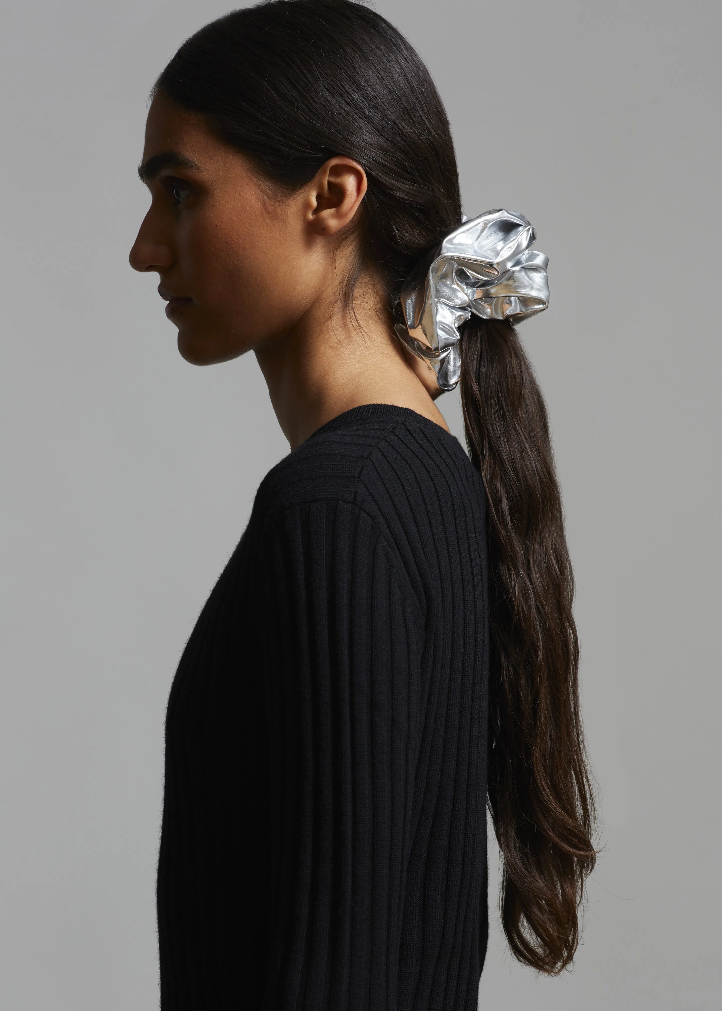 Alara Scrunchie Set - Silver sold by Frankie Shop