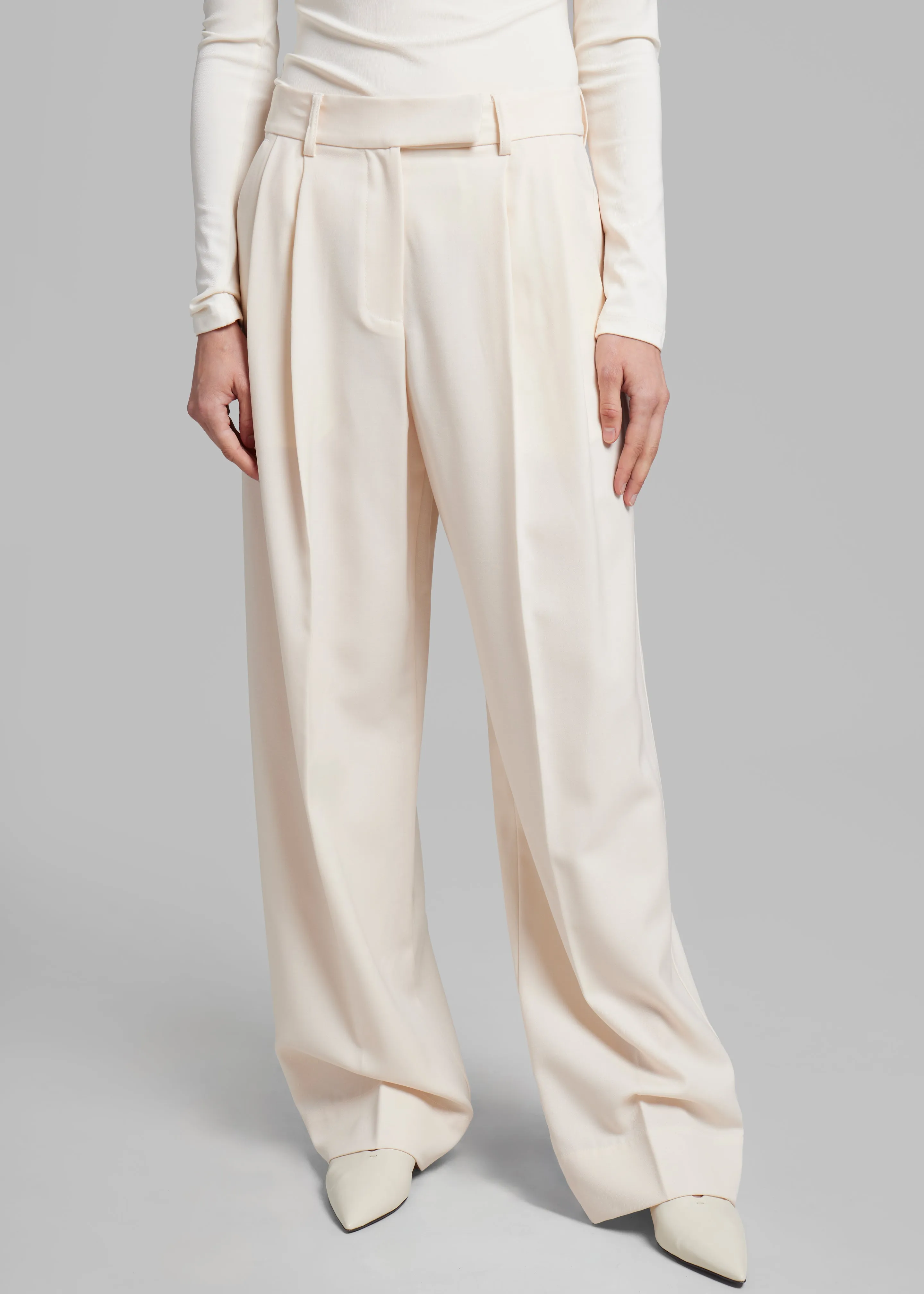 Esse Studios Portia Tailored Trousers - Crema sold by Frankie Shop product image thumbnail 3