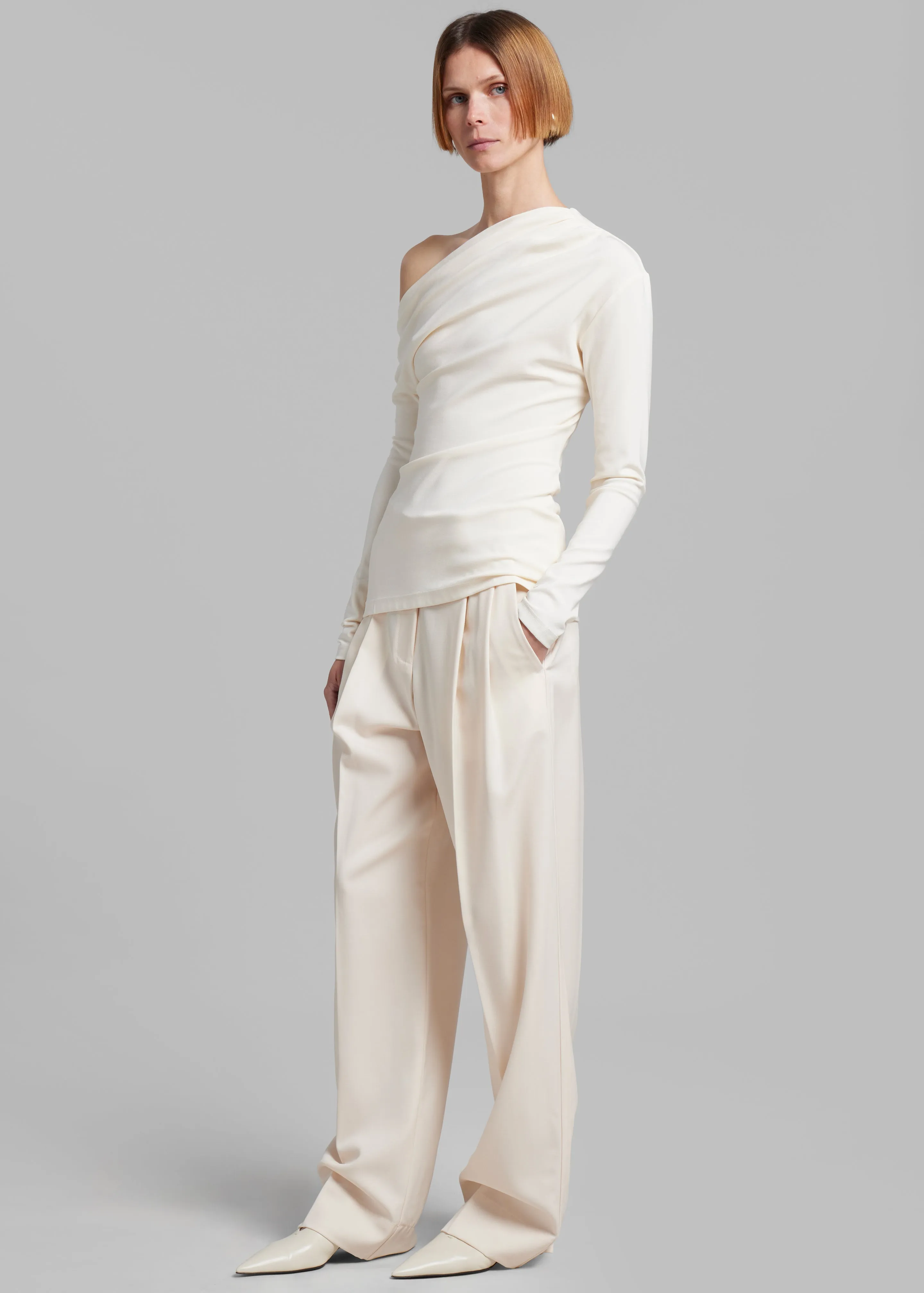 Esse Studios Portia Tailored Trousers - Crema sold by Frankie Shop product image thumbnail 2