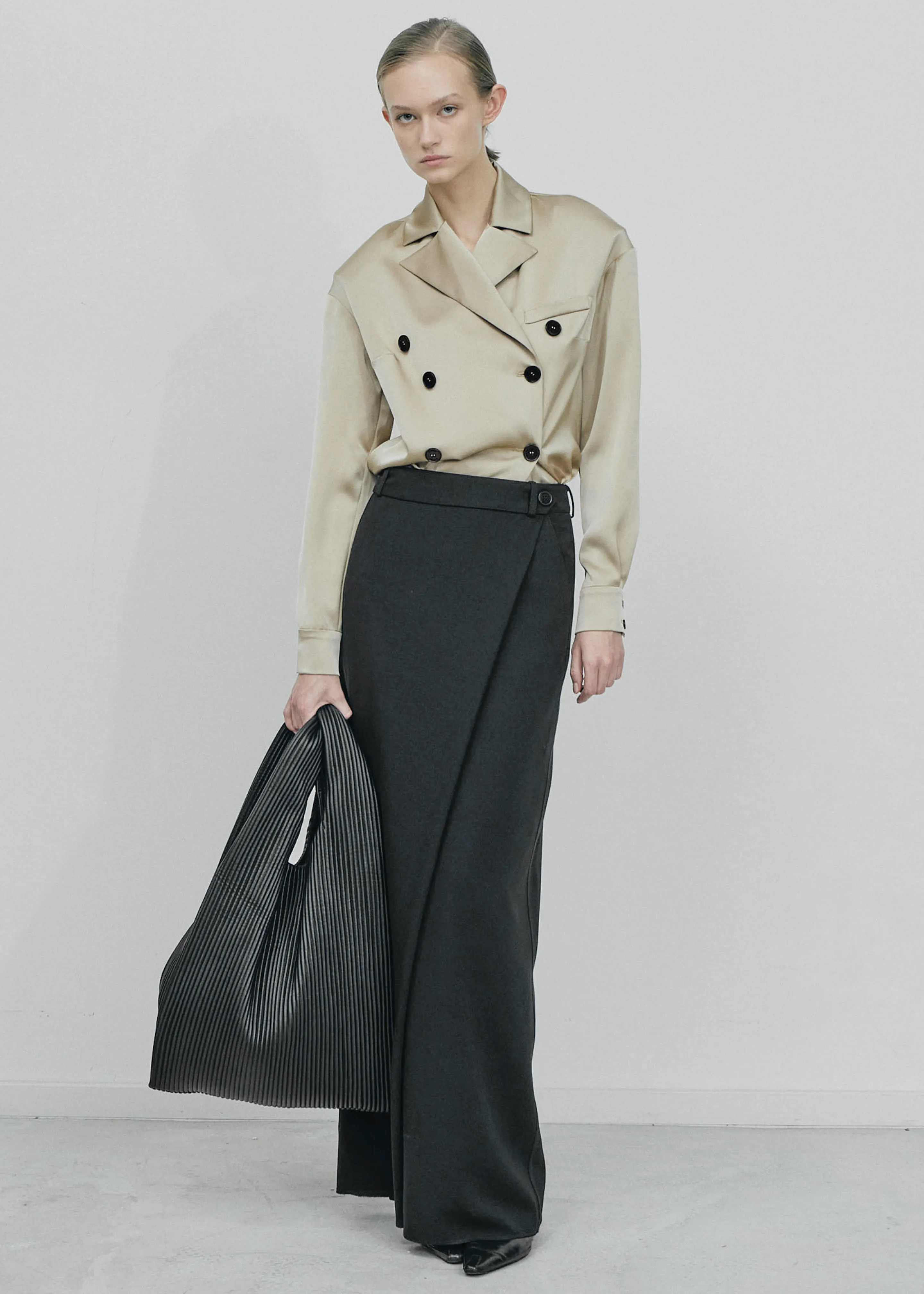 Gudu Top #01 - Beige sold by Frankie Shop