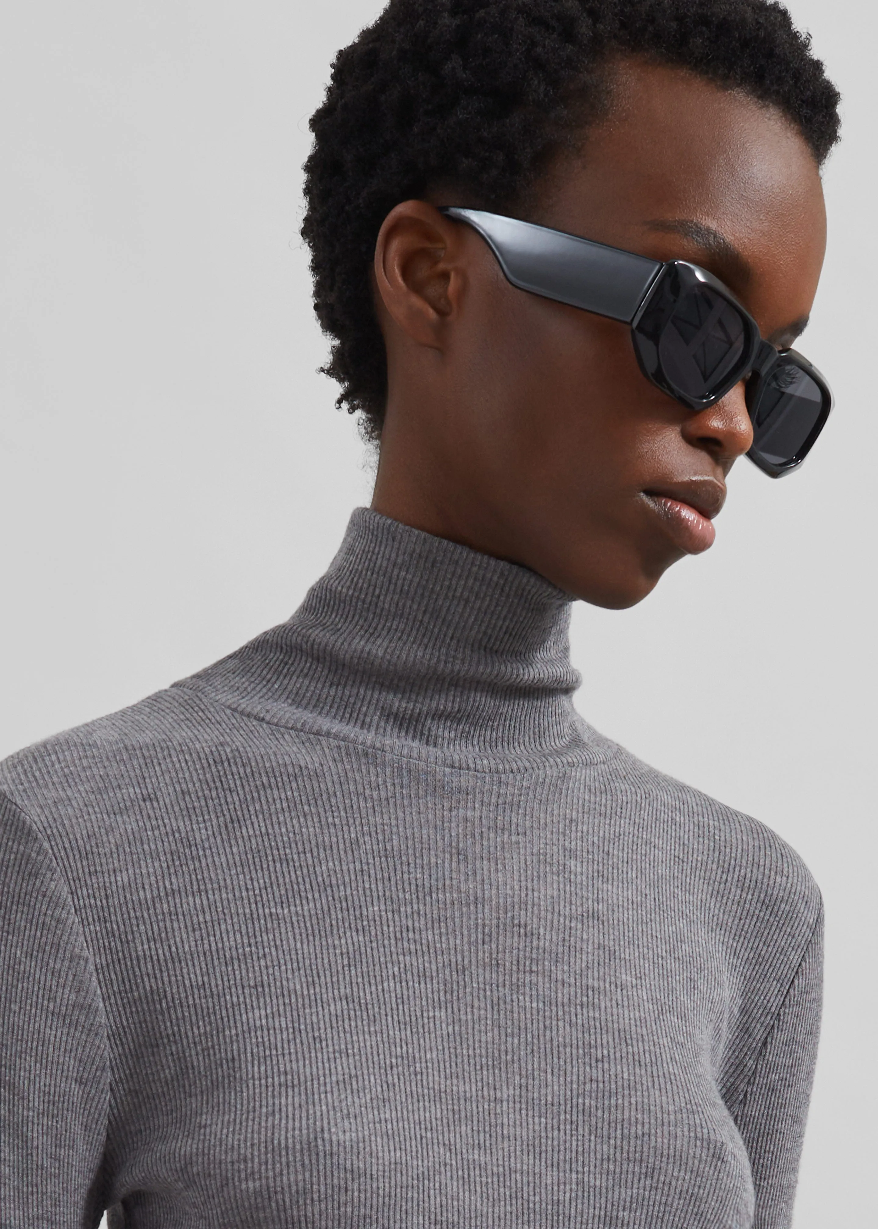 Samsøe Samsøe Sasonnet Turtleneck - Mid Grey Melange sold by Frankie Shop product image thumbnail 2