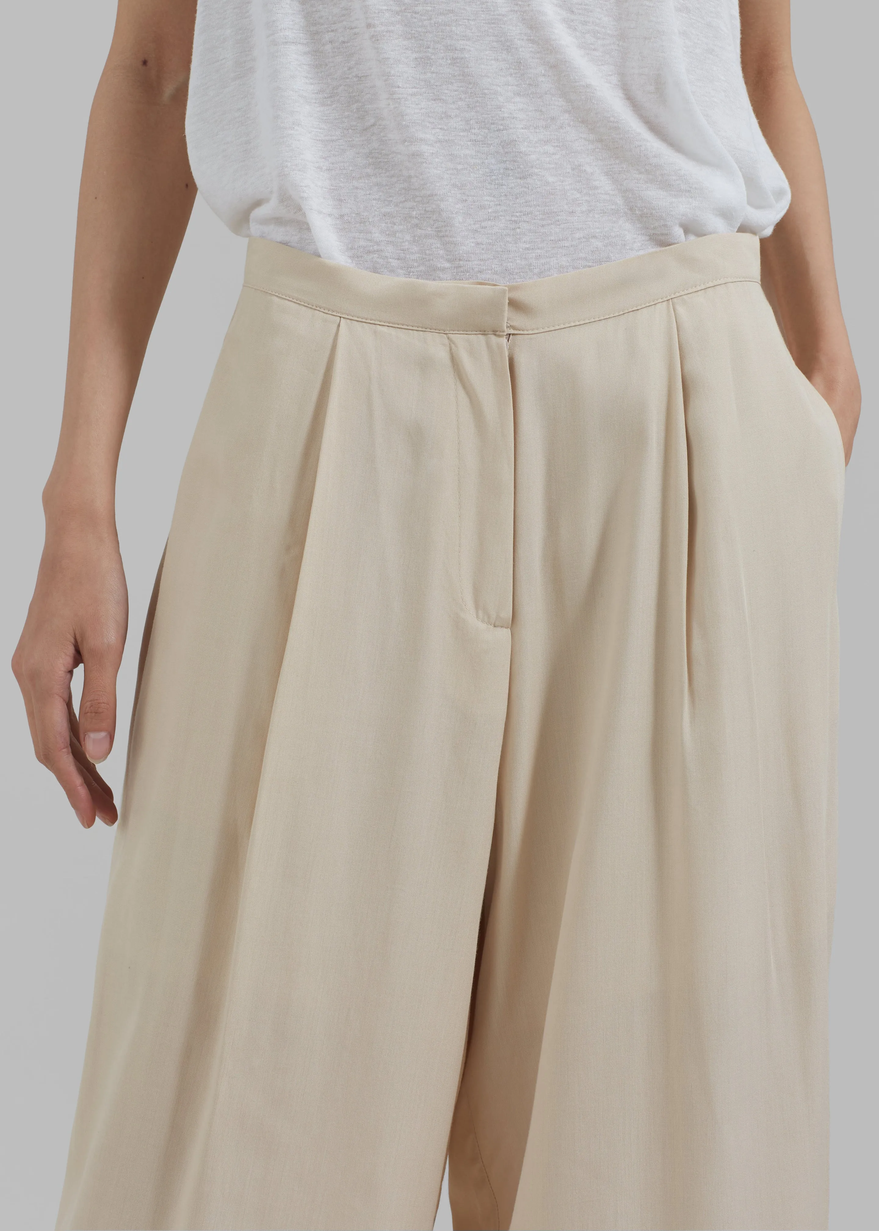 Colyn Trousers - Beige sold by Frankie Shop product image thumbnail 3