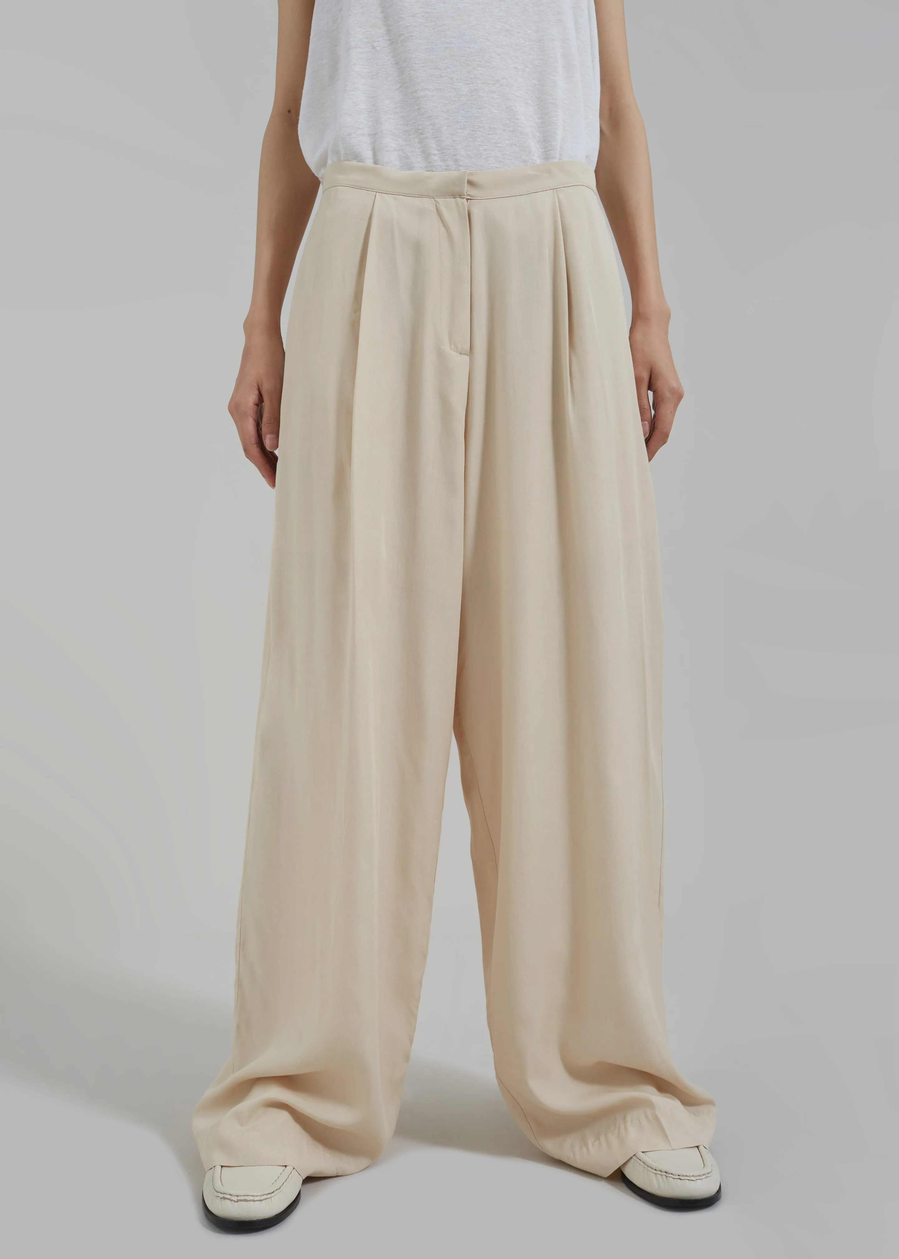 Colyn Trousers - Beige sold by Frankie Shop product image thumbnail 2